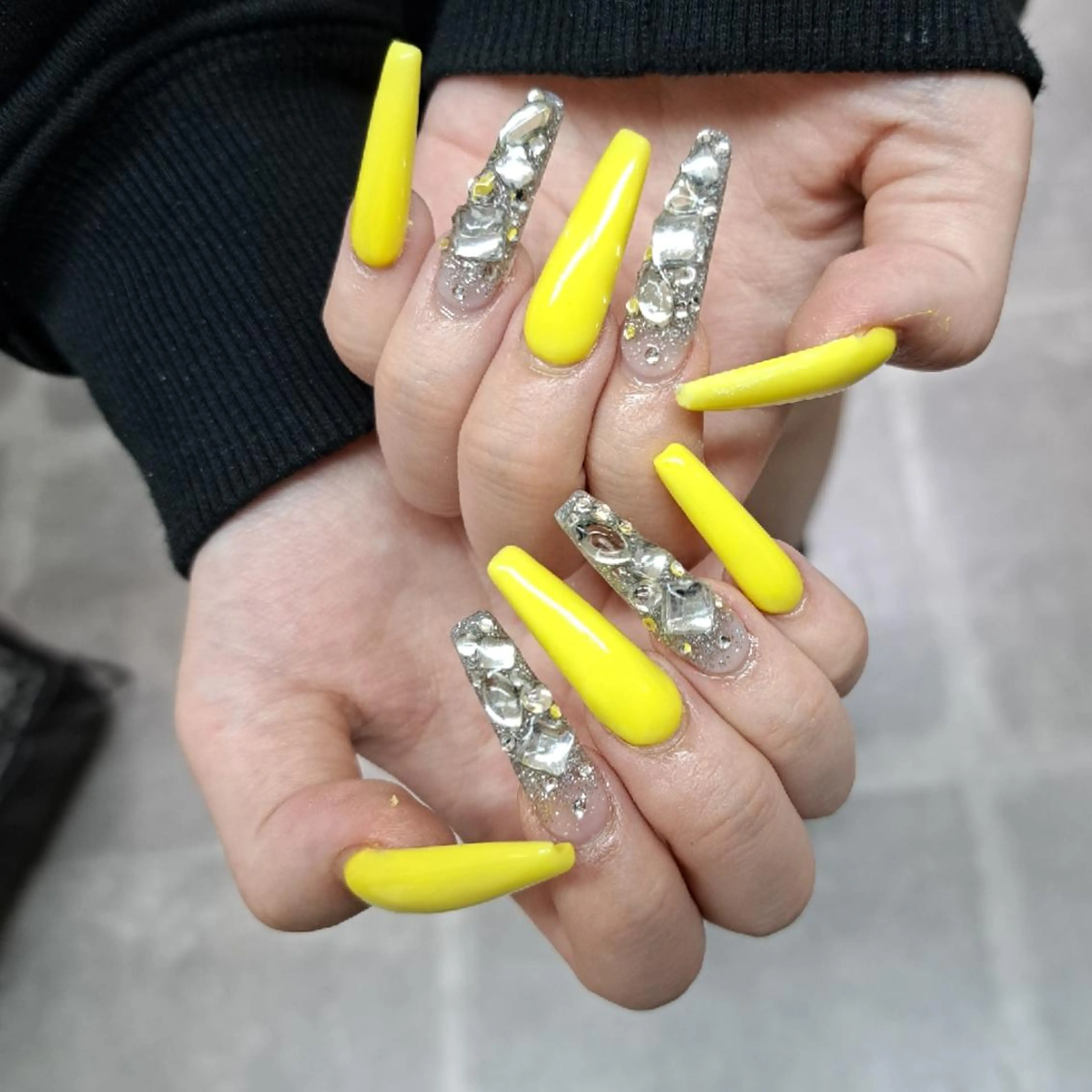 ネイル Nail mood デザイン持ち込みokのネイルデザイン