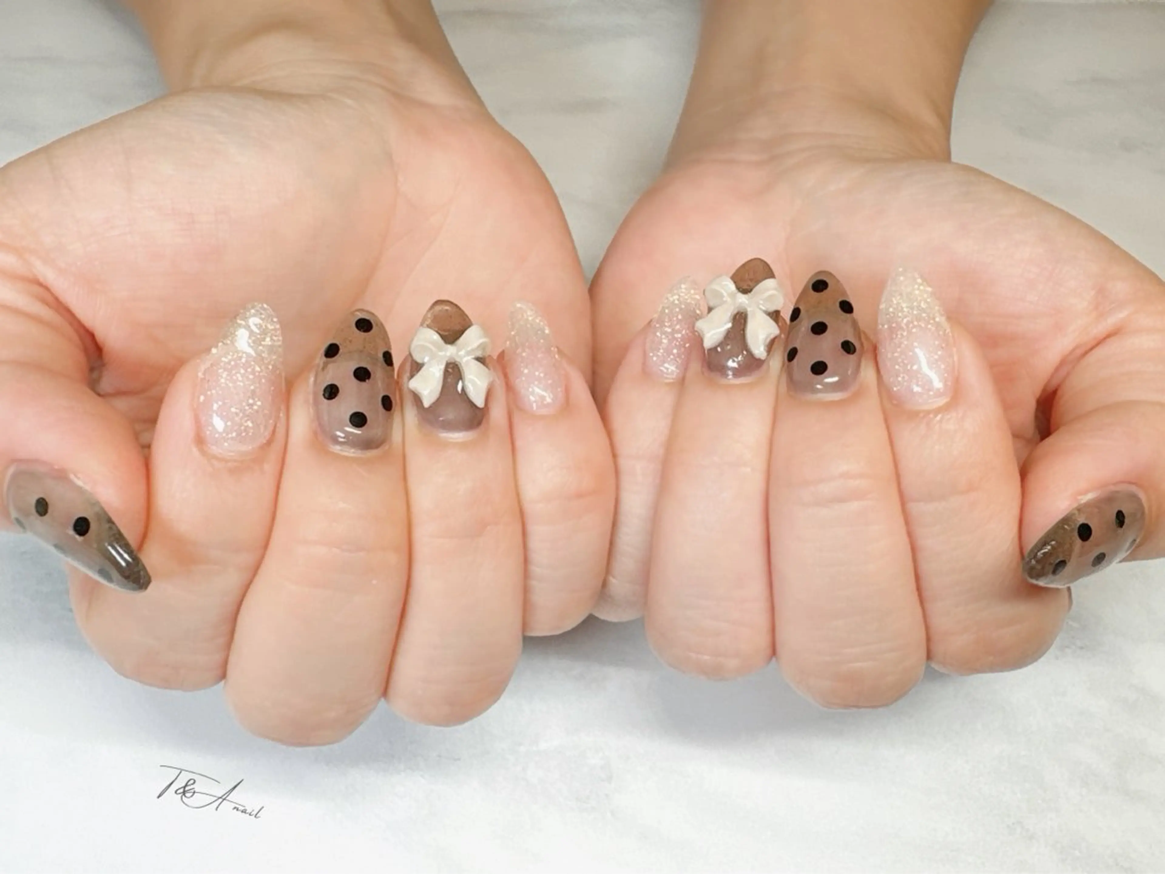 ネイル ジェルネイル オフィスネイル リボン スカルプネイル T&A nailのネイルデザイン