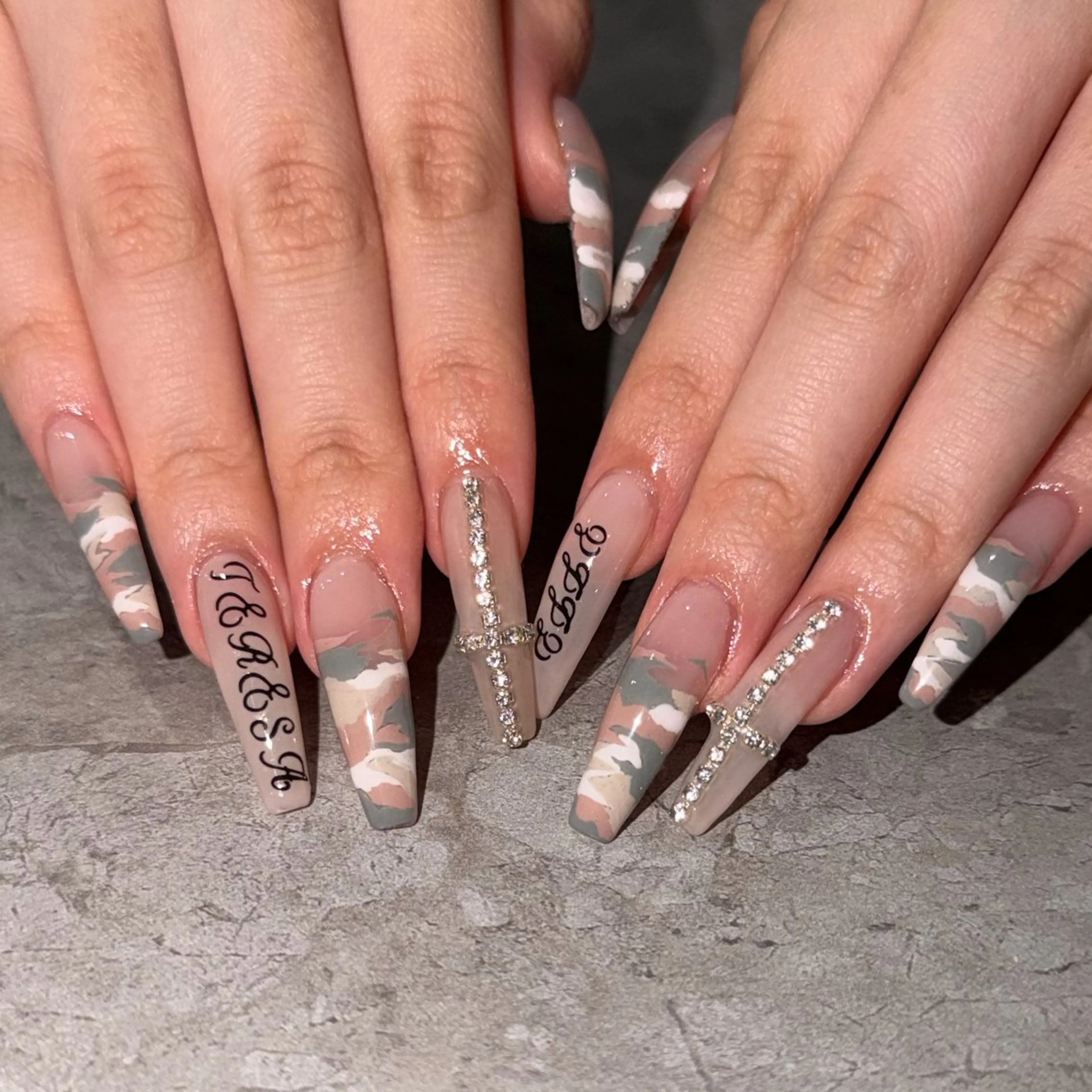 ネイル ハンドネイル IROHA NAIL Kurumi🪽🫧のネイルデザイン