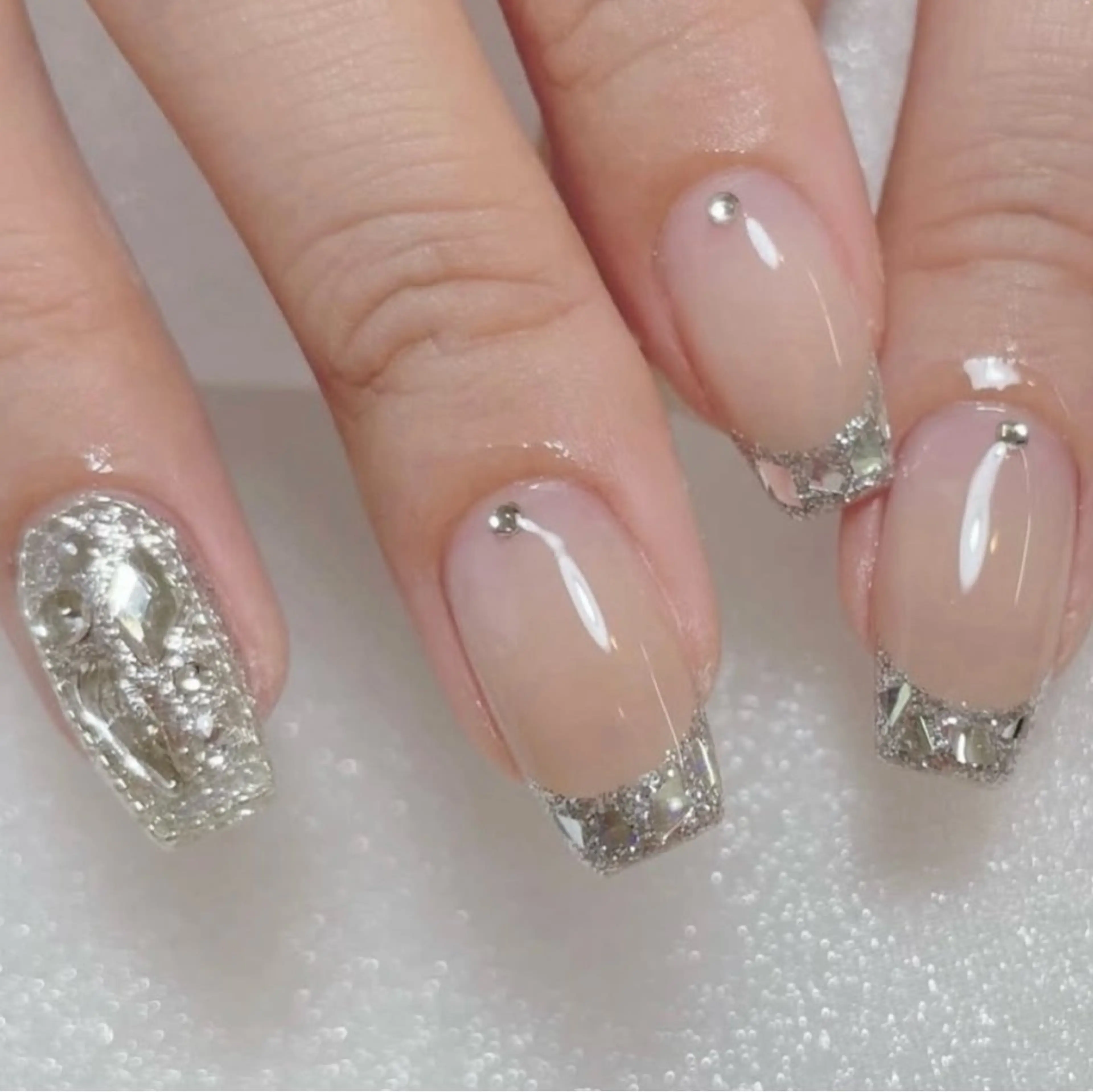 ネイル べっ甲ネイル フットネイル フレンチネイル ジェルネイル ガラスフレンチ ハンドネイル Queeens nailのネイルデザイン