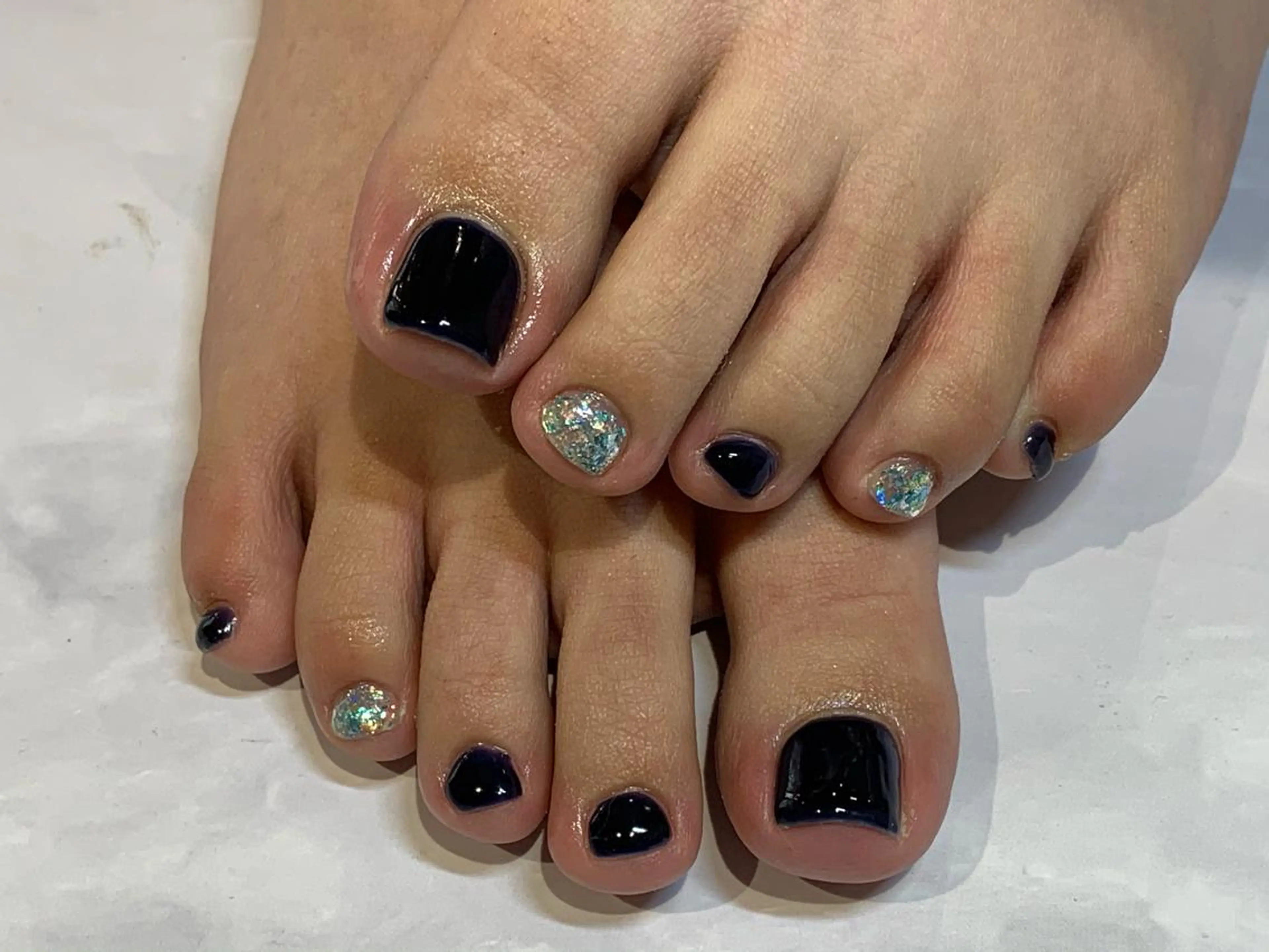 ネイル フットネイル ワンカラーネイル マキノ ユイのネイルデザイン