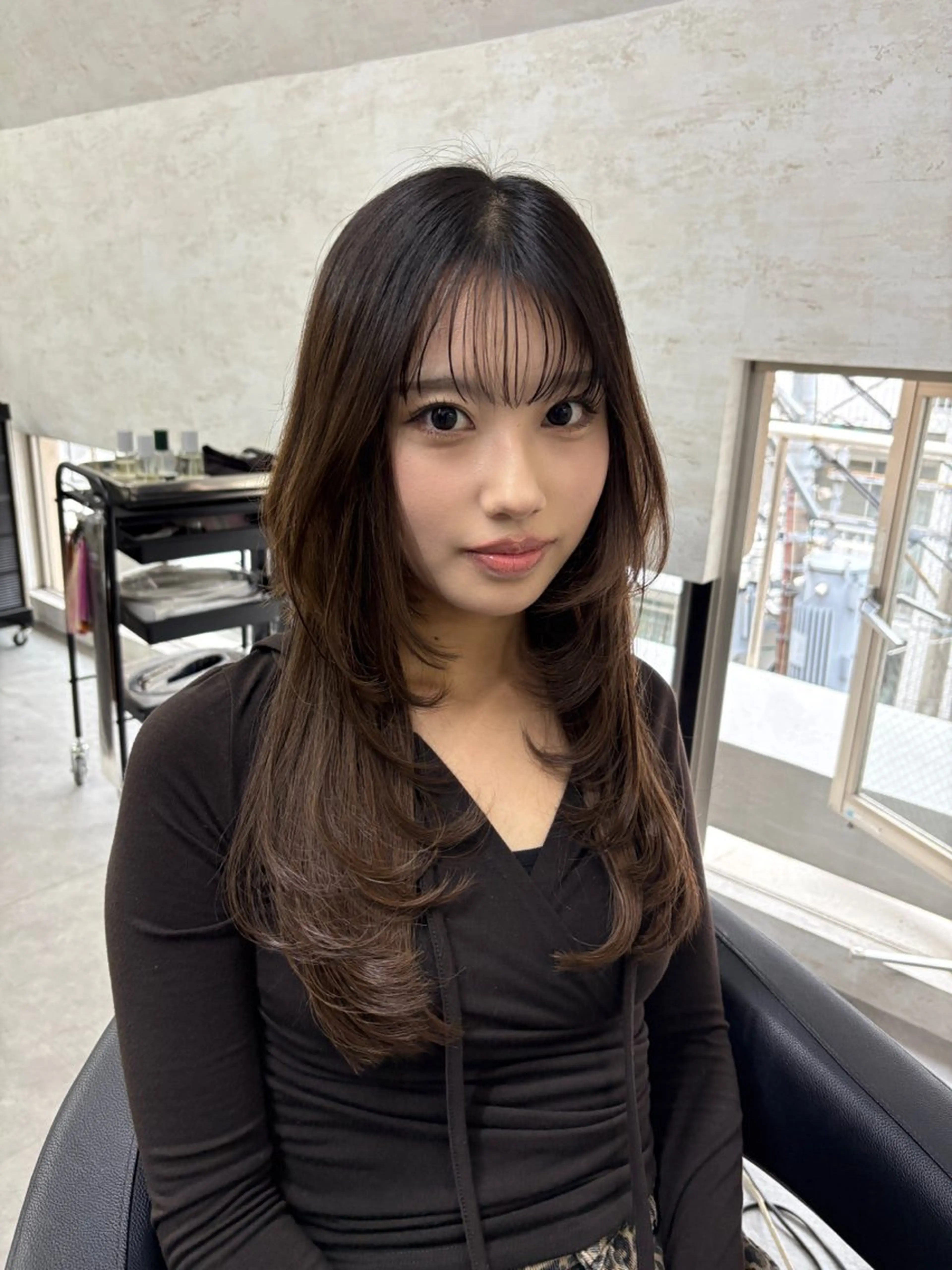 ロング ボブ エクステ レイヤーカット エクステ ブリーチなしカラー ダブルカラーエクステのヘアスタイル