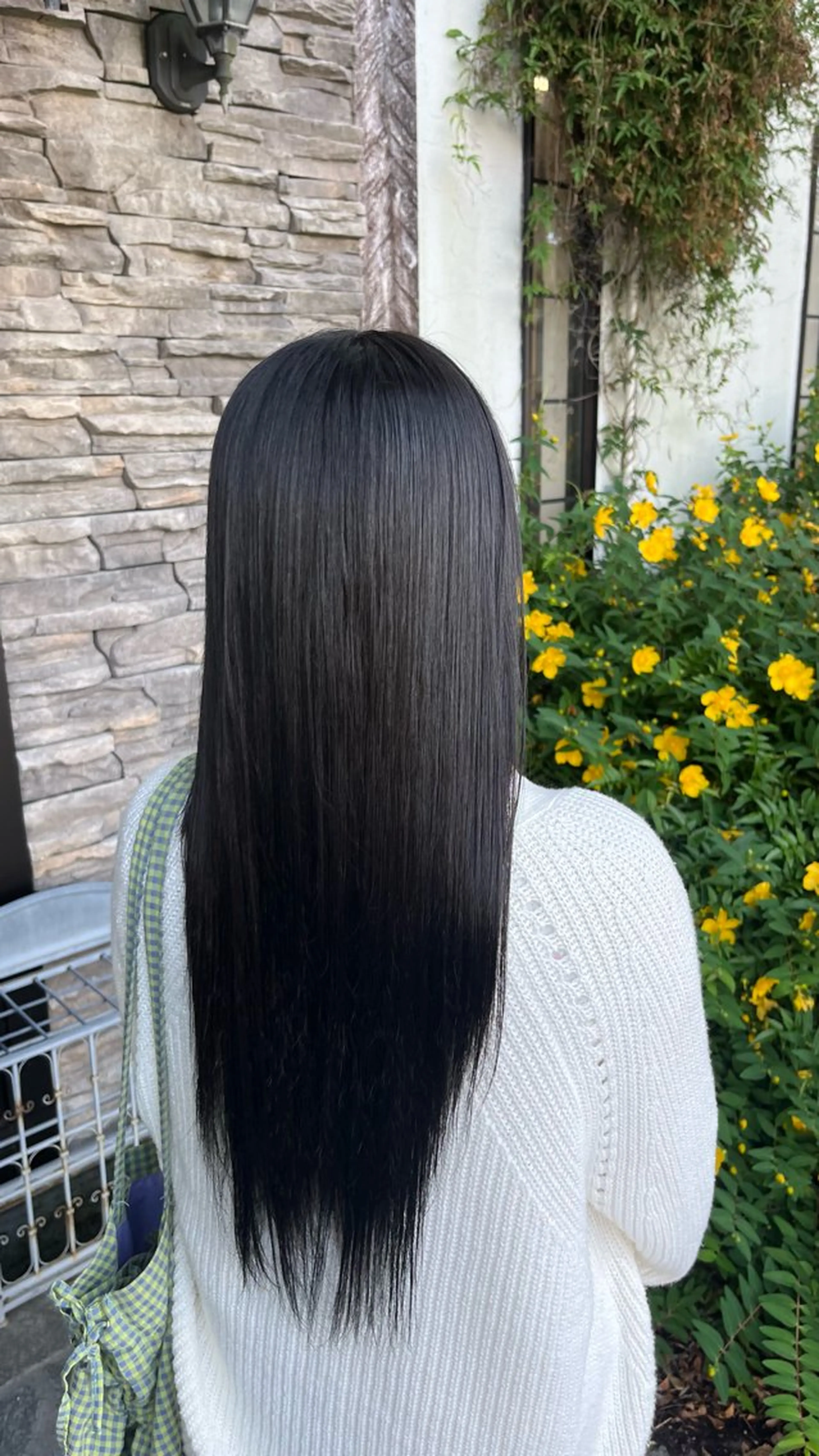 ロング 縮毛矯正 ルプラボウ 鈴木 莉菜のヘアスタイル