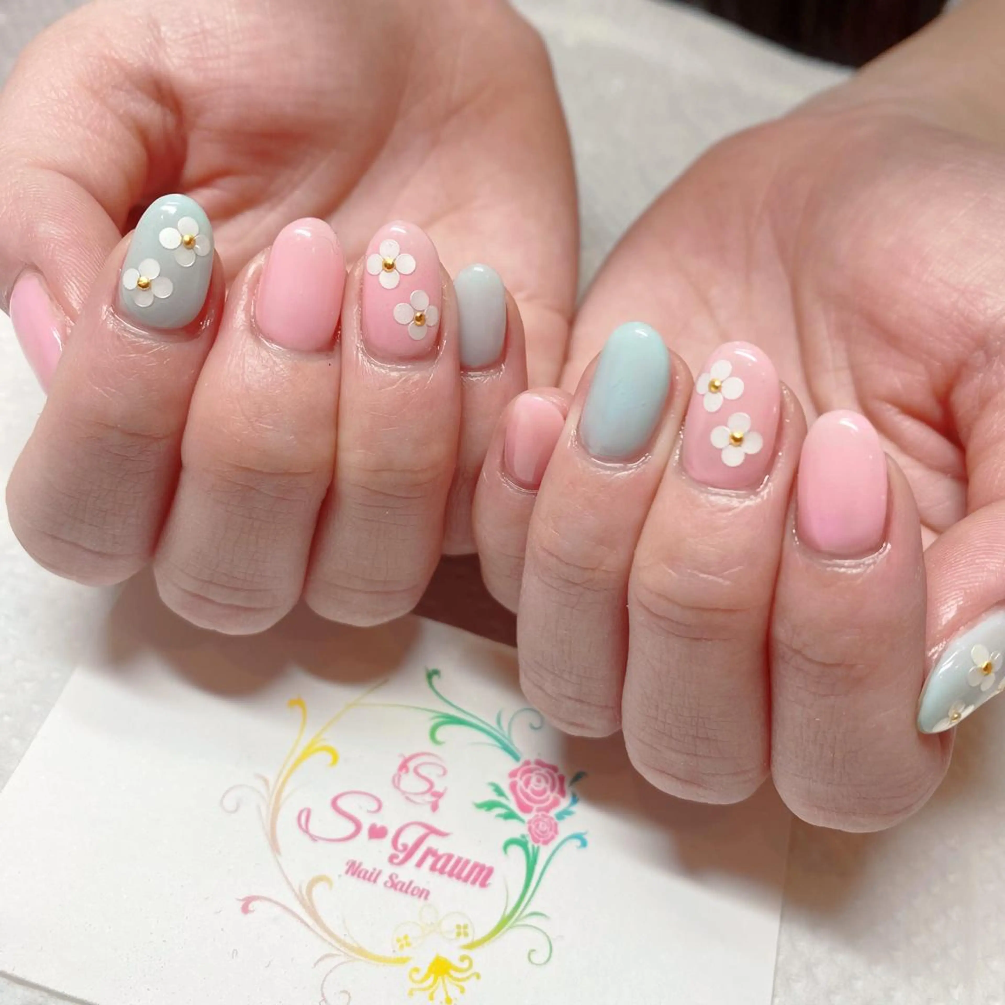 ネイル アートネイル ジェルネイル Nail Salon S-Traumのネイルデザイン