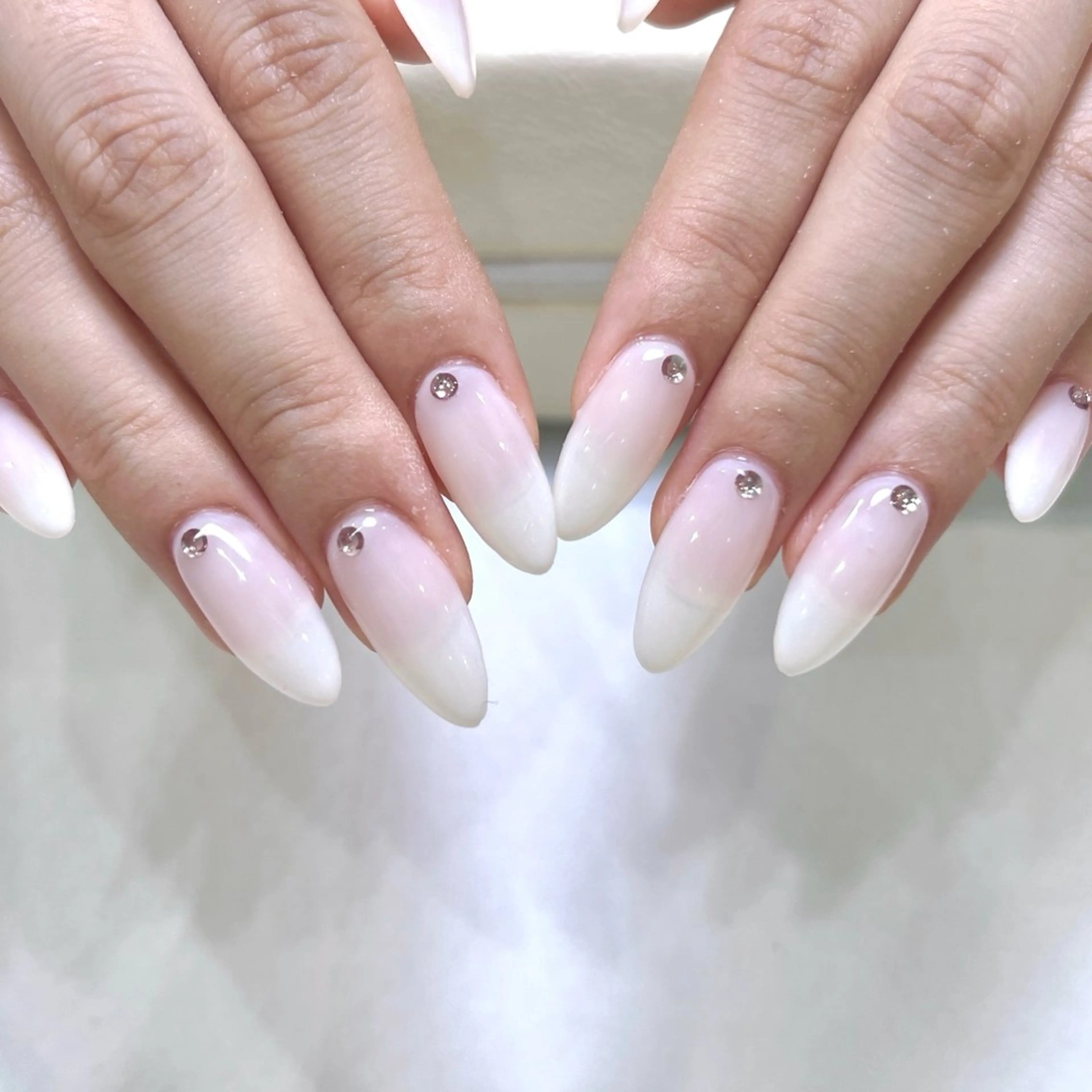 ネイル ネイルチップ エルバイノリコ加藤 パラジェル取り扱い店のネイルデザイン