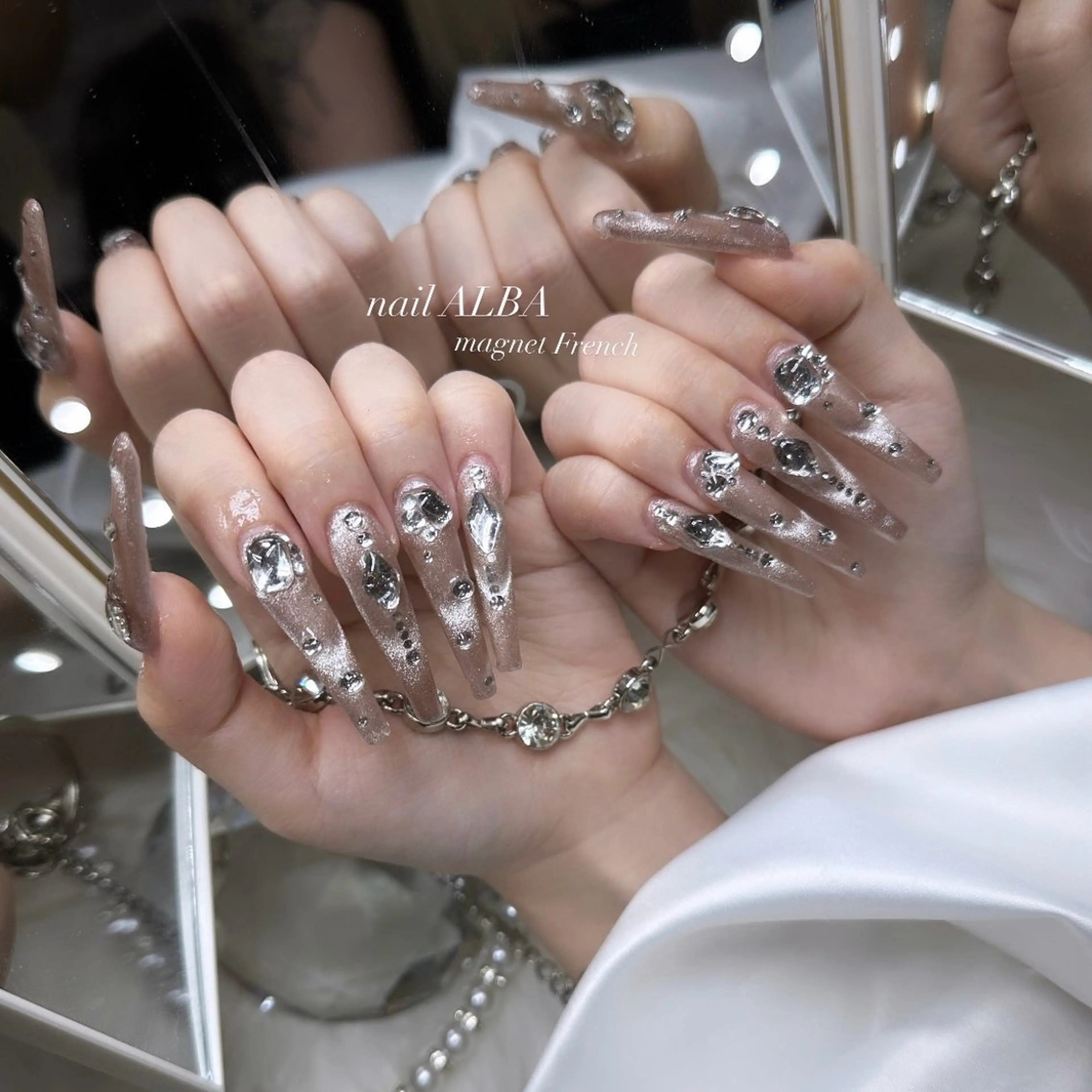 ネイル 加納 莉音のネイルデザイン