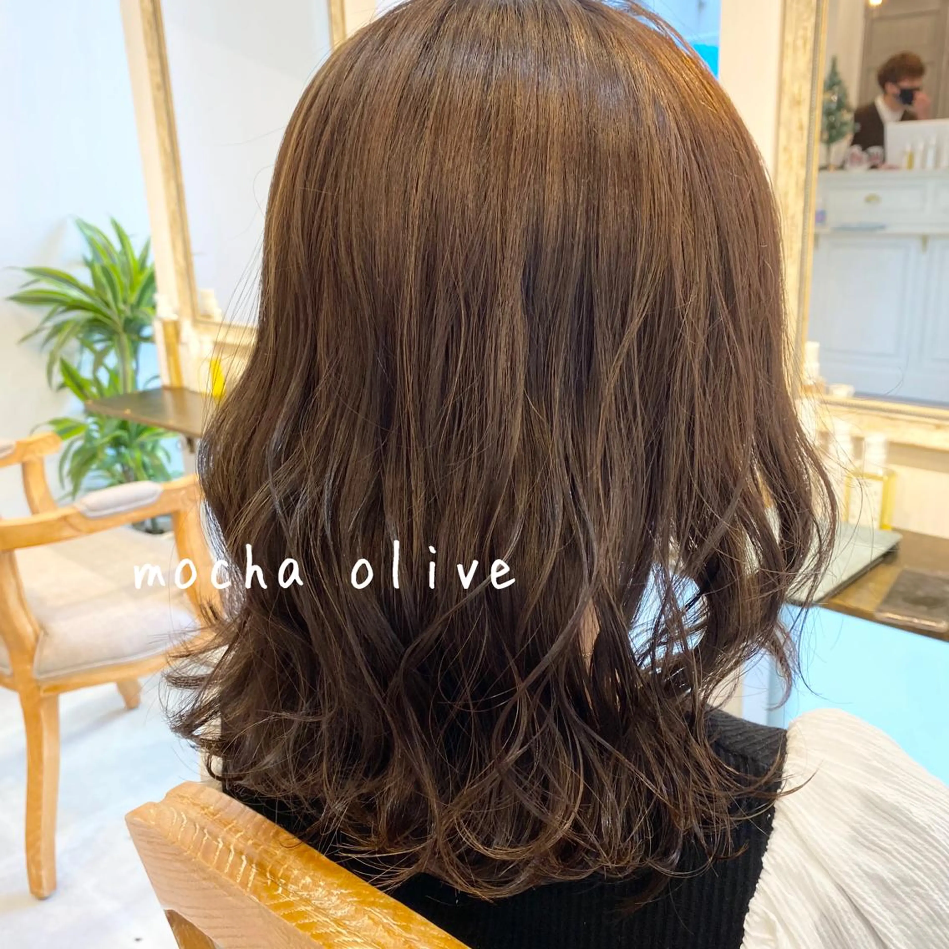 ミディアム カラー モテ前髪 タゴメ シンヤのヘアスタイル