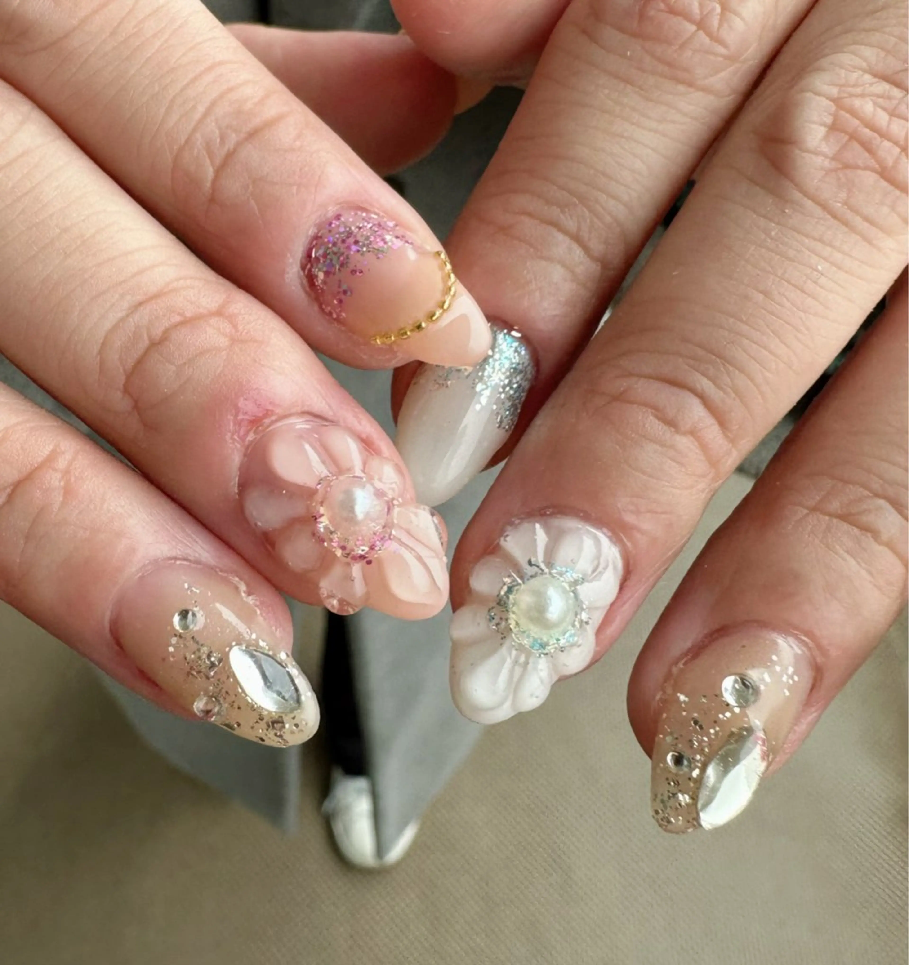 ネイル 新山 聖のネイルデザイン