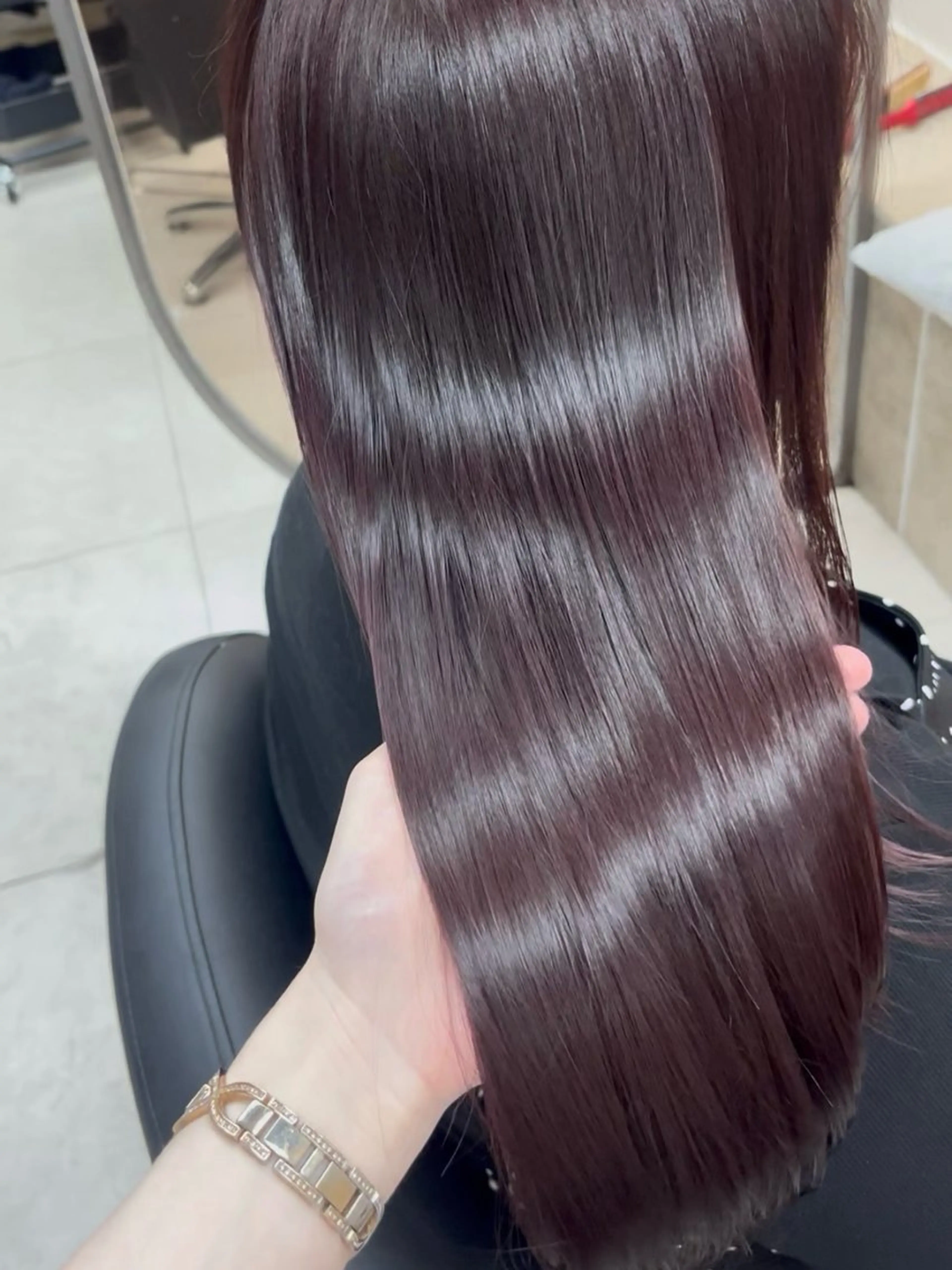 ロング カラー パーマ 髪質改善 縮毛矯正 トリートメント カット 縮毛矯正 トリートメント 《柔らかhair𓍯 》木村美姫のヘアスタイル