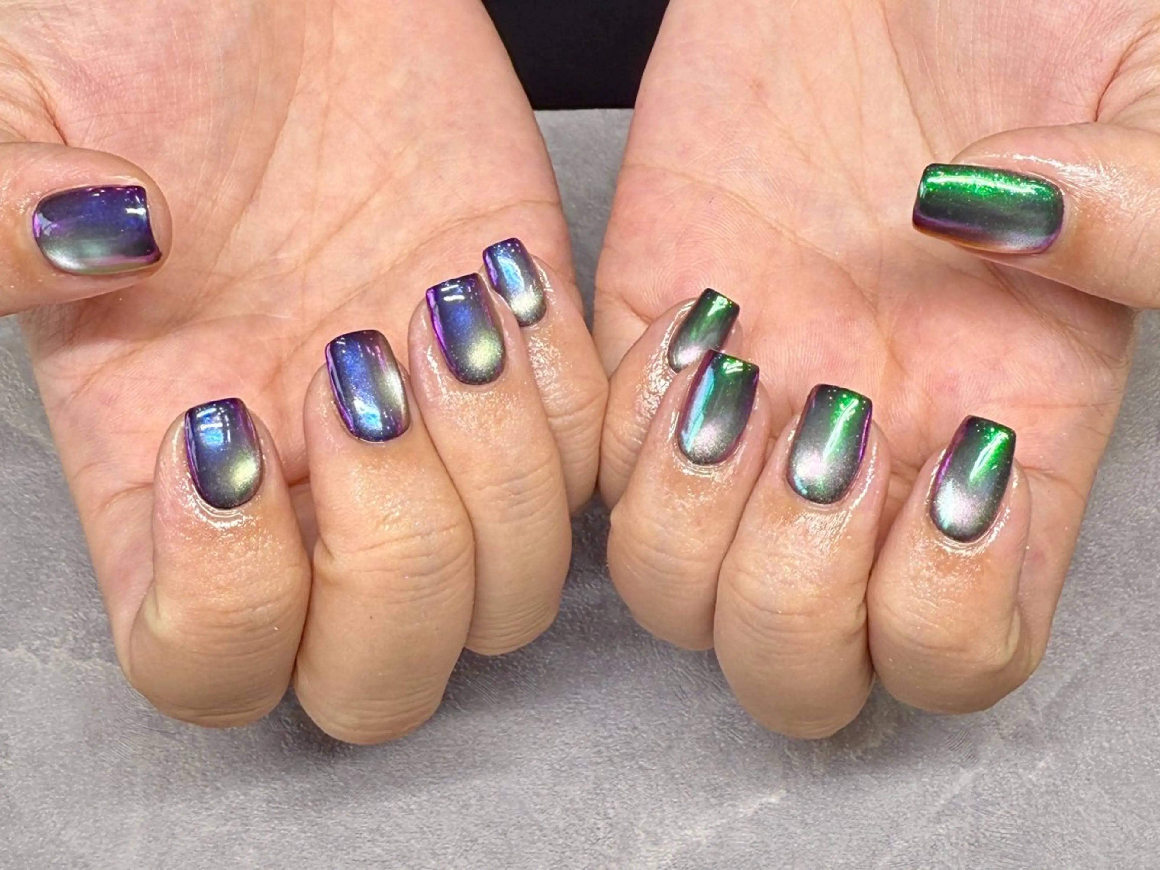 ショート ハンドネイル Allure Sayakaのネイルデザイン