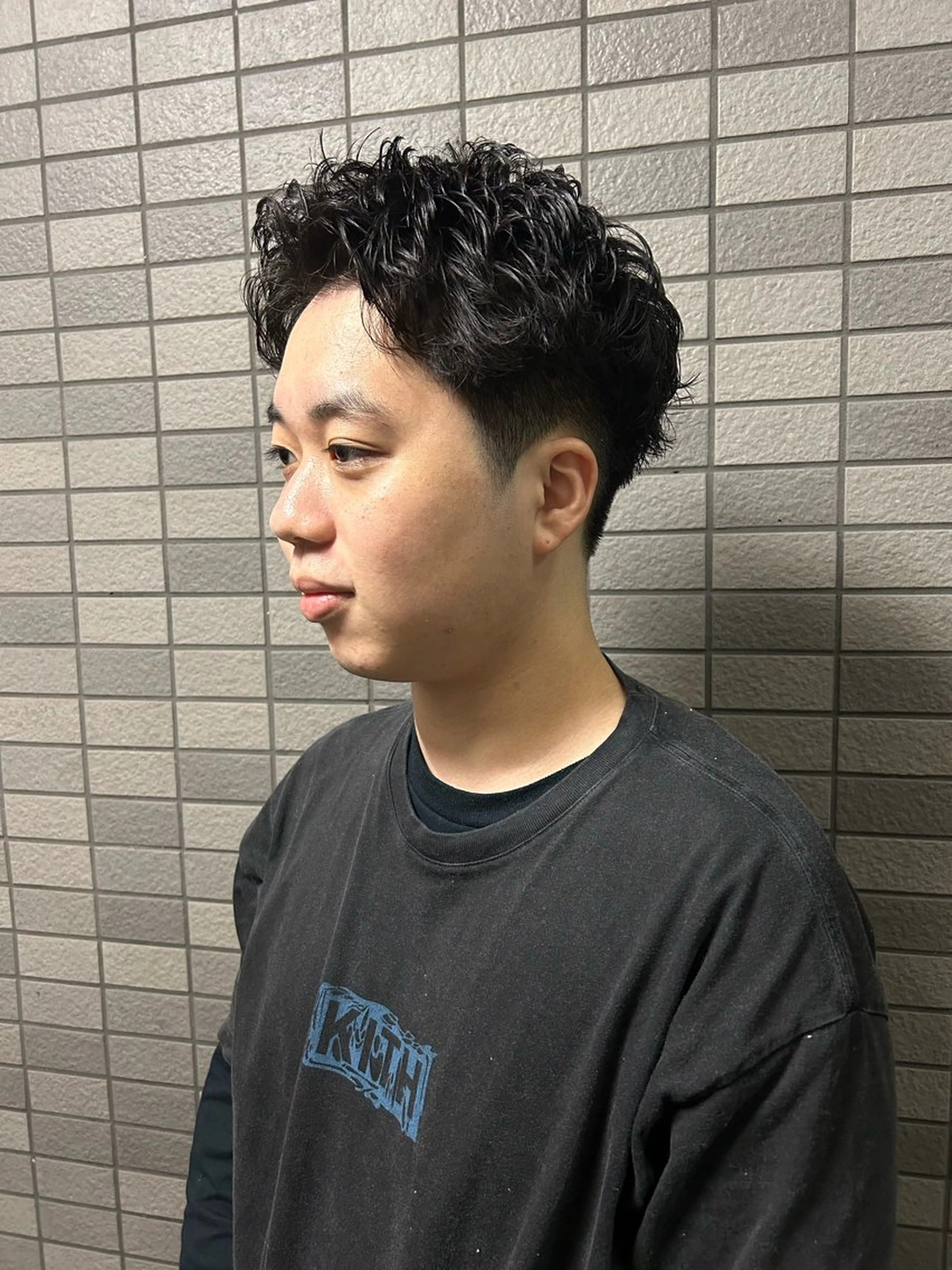 ショート パーマ メンズ メンズブリーチ メンズハイライト メンズインナーカラー メンズパーマ プードルパーマ カット パーマ トリートメント 💈メンズ短髪特化 ✂︎伊藤大輝💈のヘアスタイル