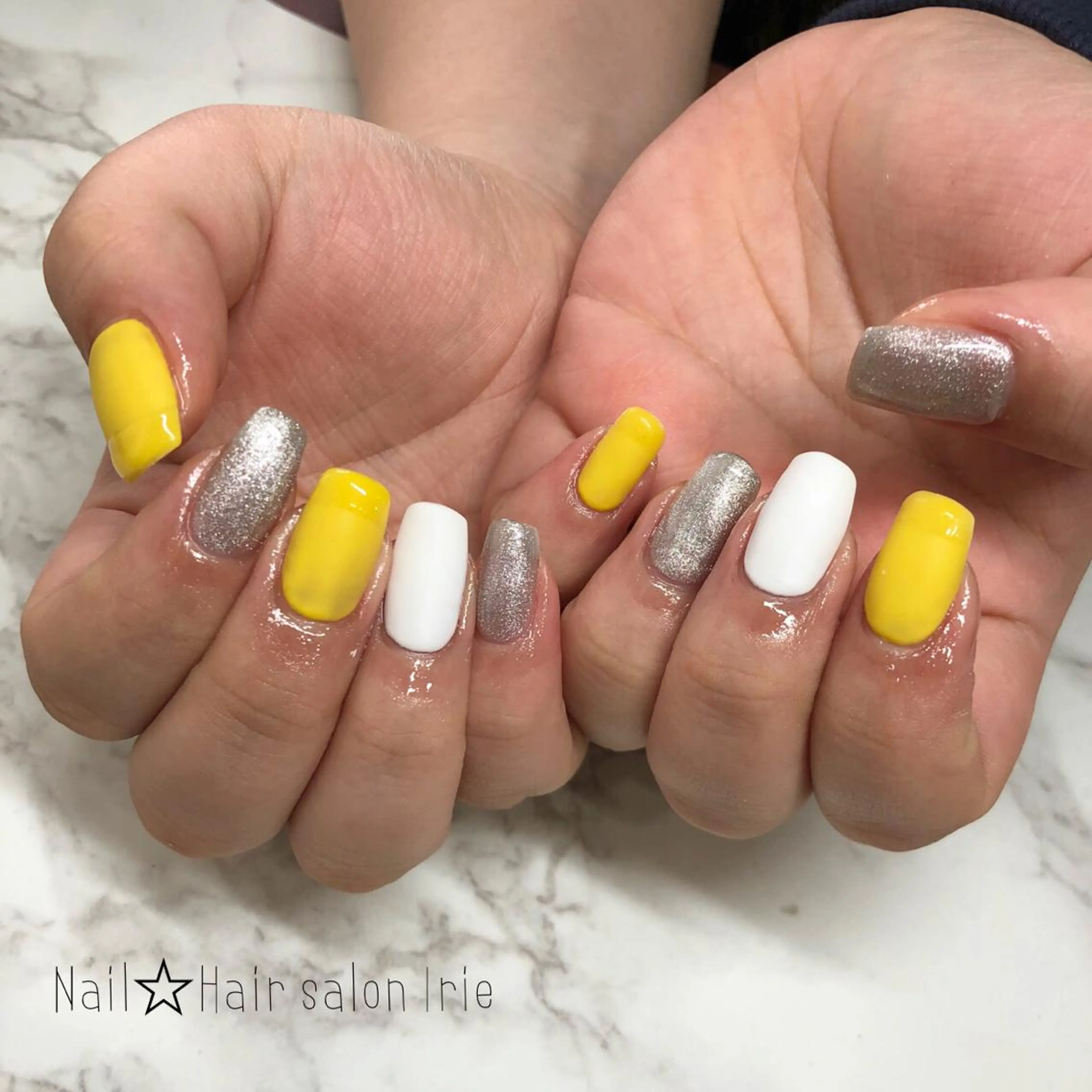 ネイル ハンドネイル ハンドケア Hair salon Irie所属・與儀 知佳のネイルデザイン