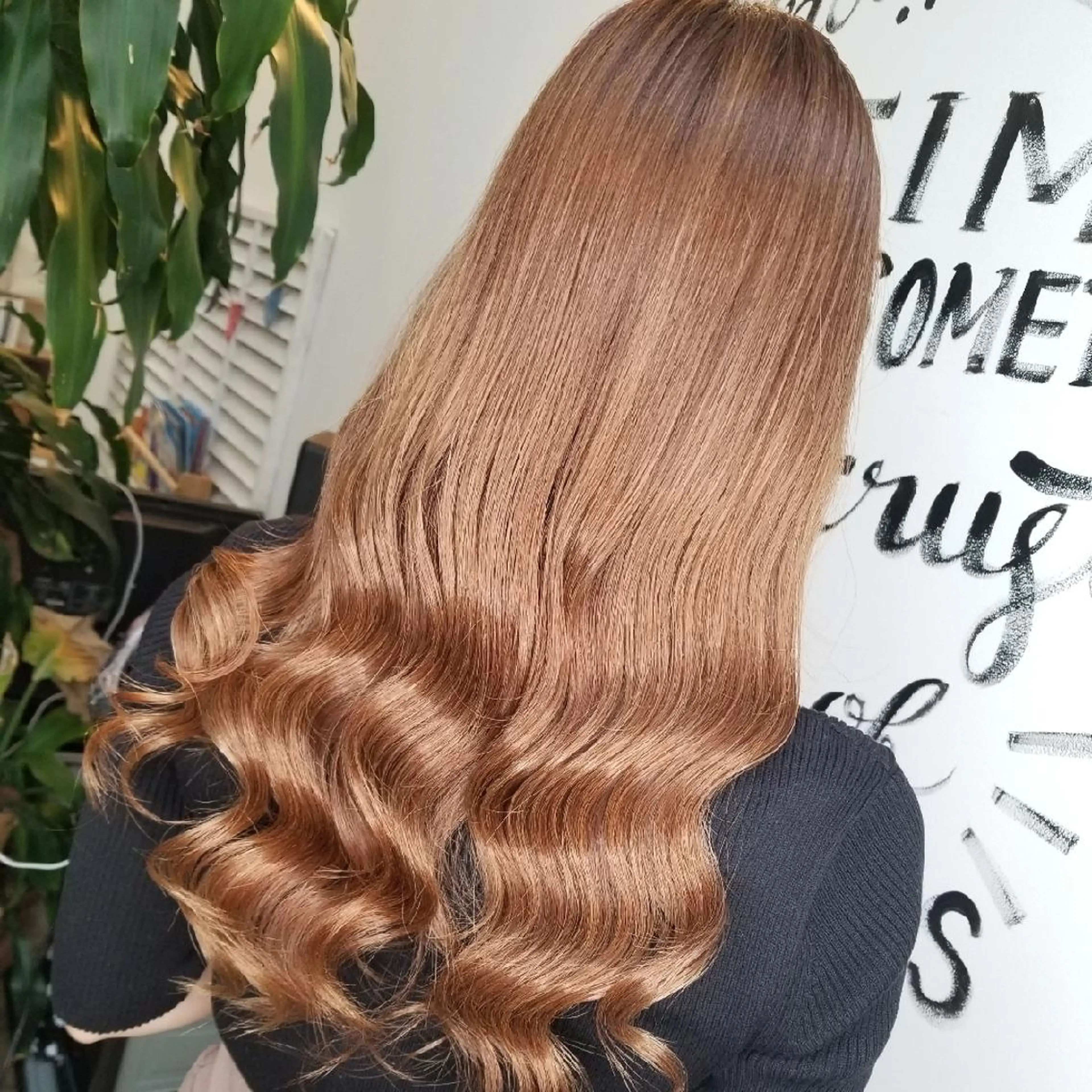 ロング カラー シールエクステ エクステ ヘアカラー トリートメント 植田 /エクステ /ブリーチ/髪質改善のヘアスタイル