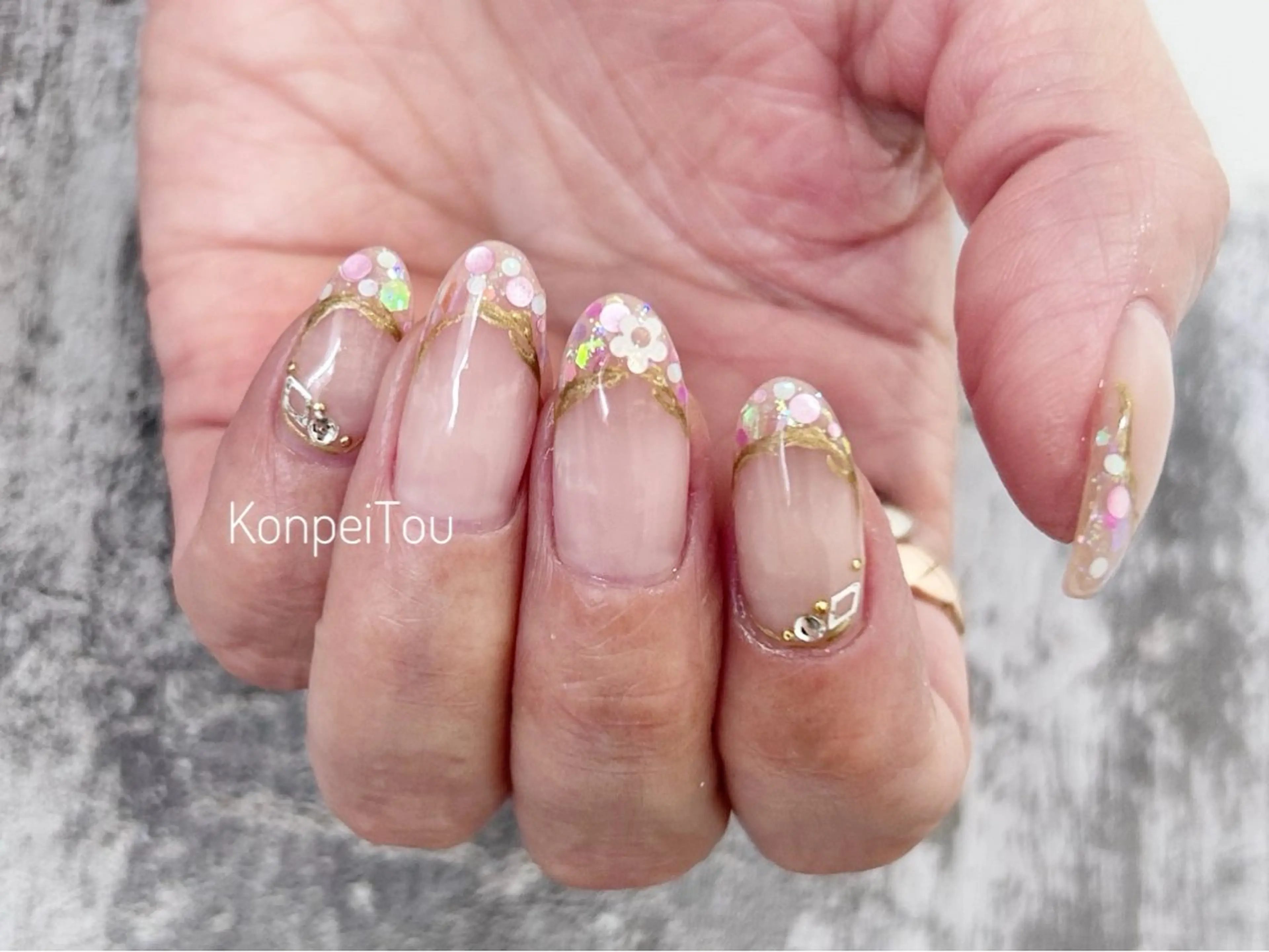 ネイル ハンドネイル おうちのネイルサロン KonpeiTouのネイルデザイン