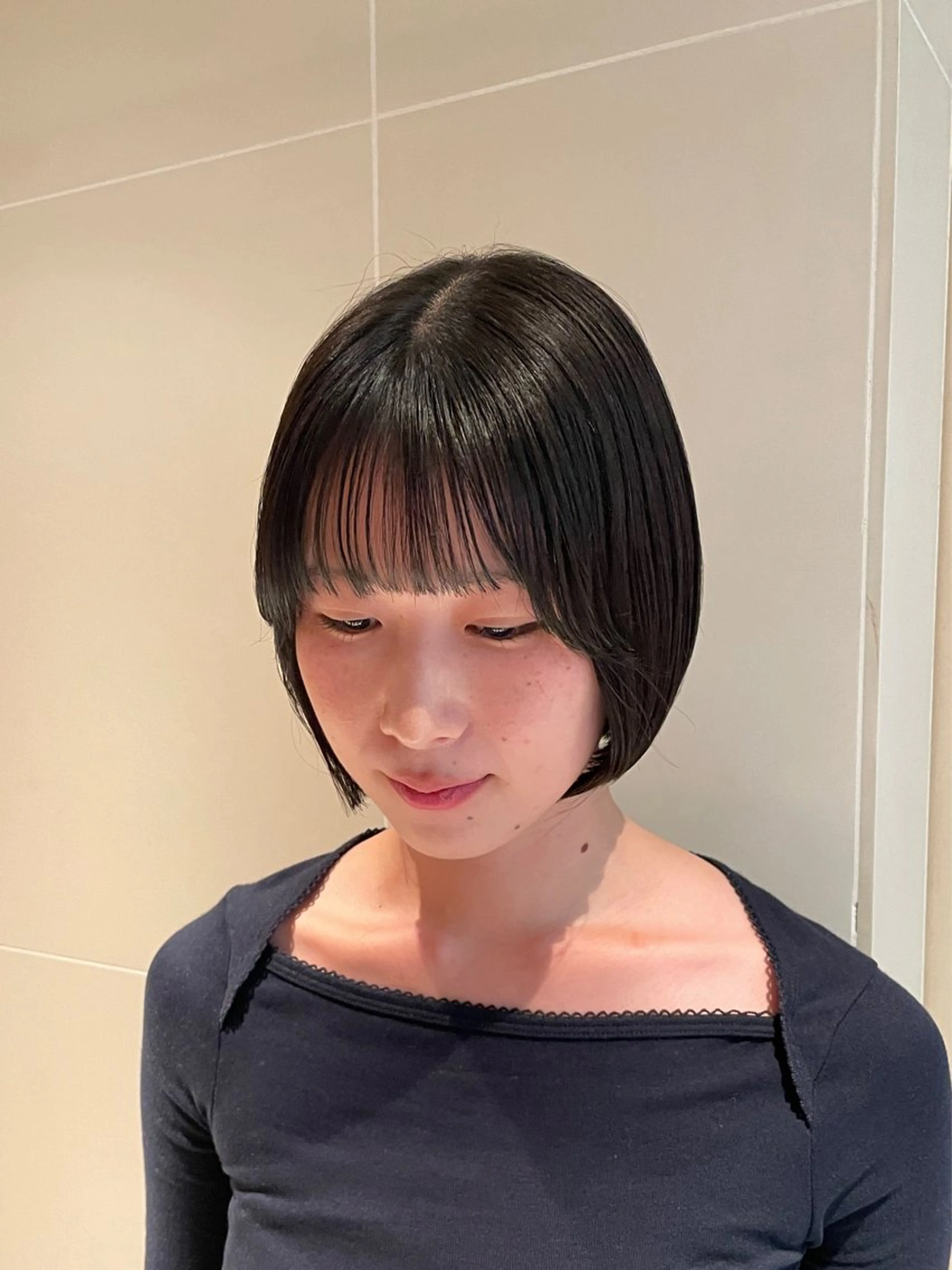 ショート パーマ ボブ 似合わせカット 縮毛矯正 カット 縮毛矯正 トリートメント 縮毛矯正/レイヤー 🌙児玉光瑠のヘアスタイル