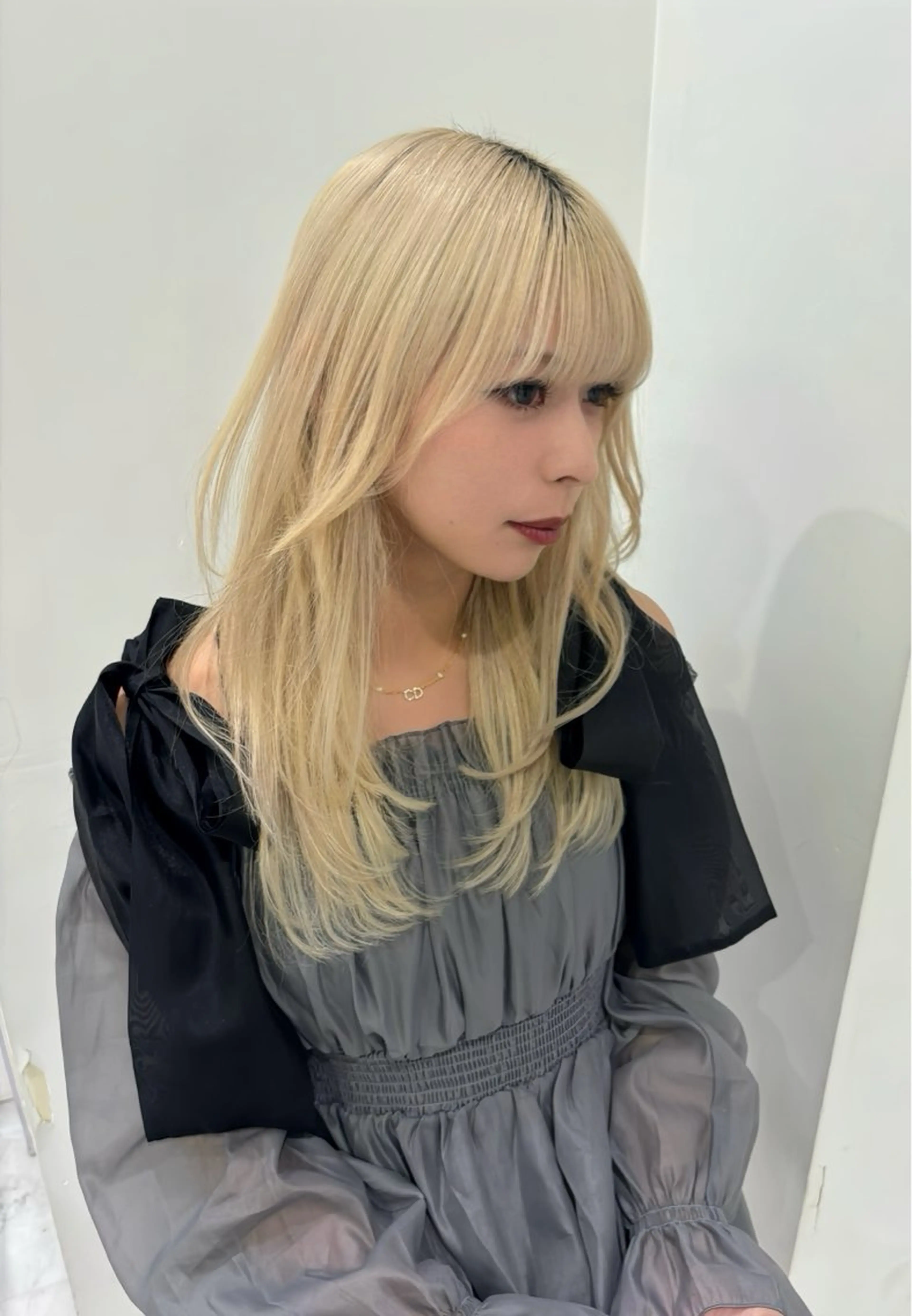 ロング カラー ヘアアレンジ カット トリートメント ヘッドスパ ヘアセット 韓国レイヤーカット /韓国トレンドカラーのヘアスタイル