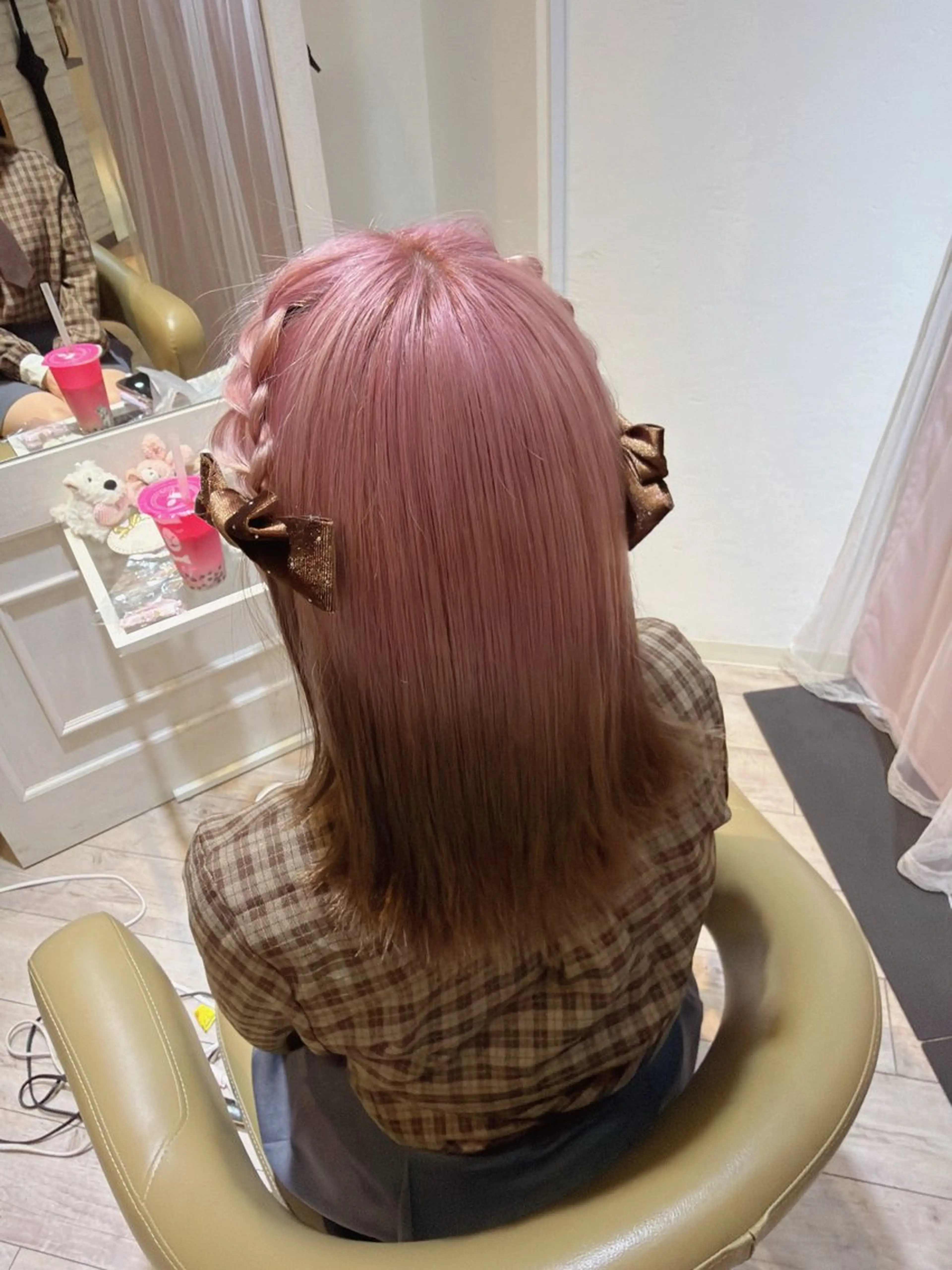 ミディアム ヘアカラー ハイトーン/アレンジ かなで⊹ ࣪ ˖⟡のヘアスタイル