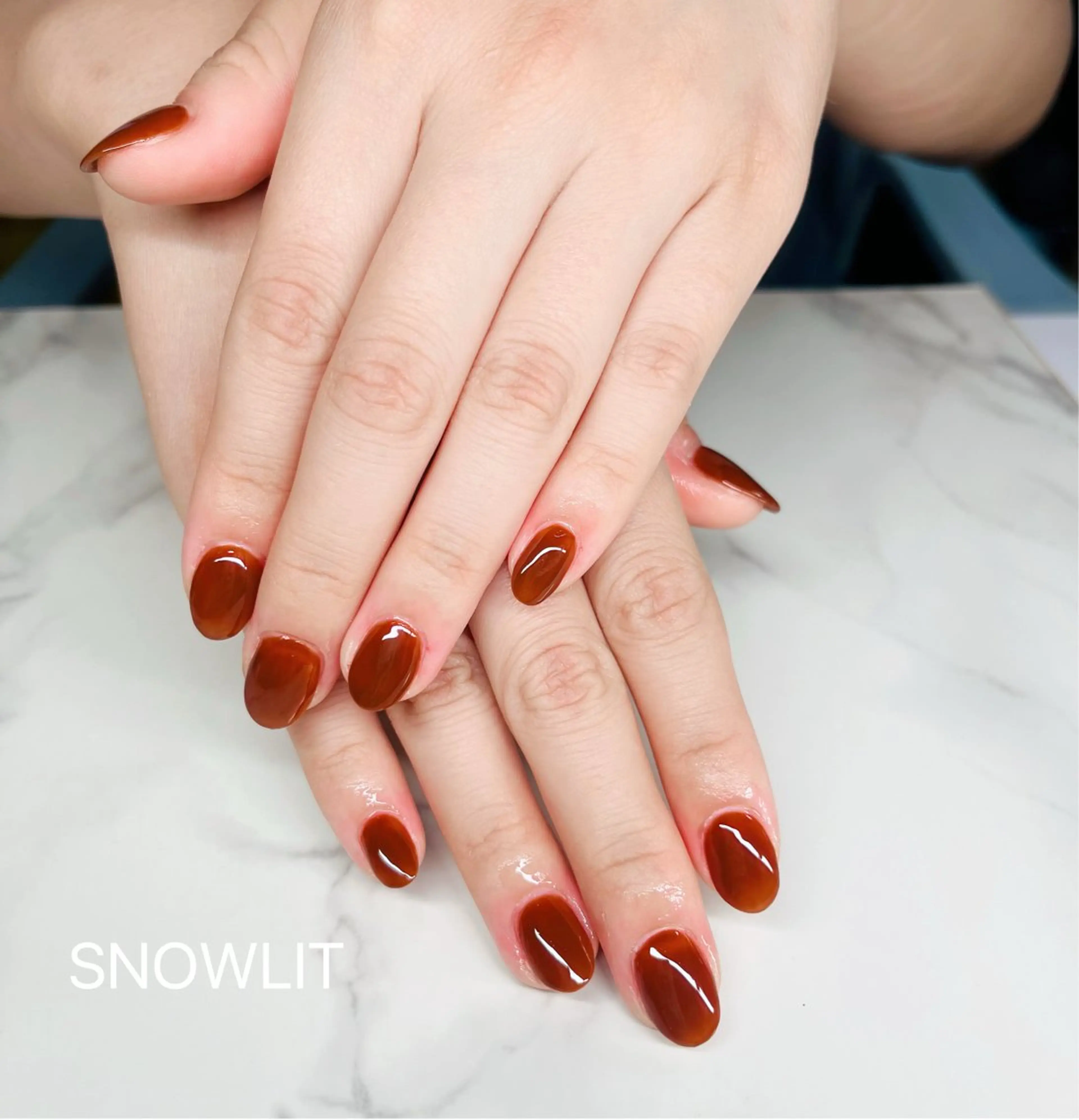 ネイル ハンドネイル ハンドケア SNOW LITのネイルデザイン