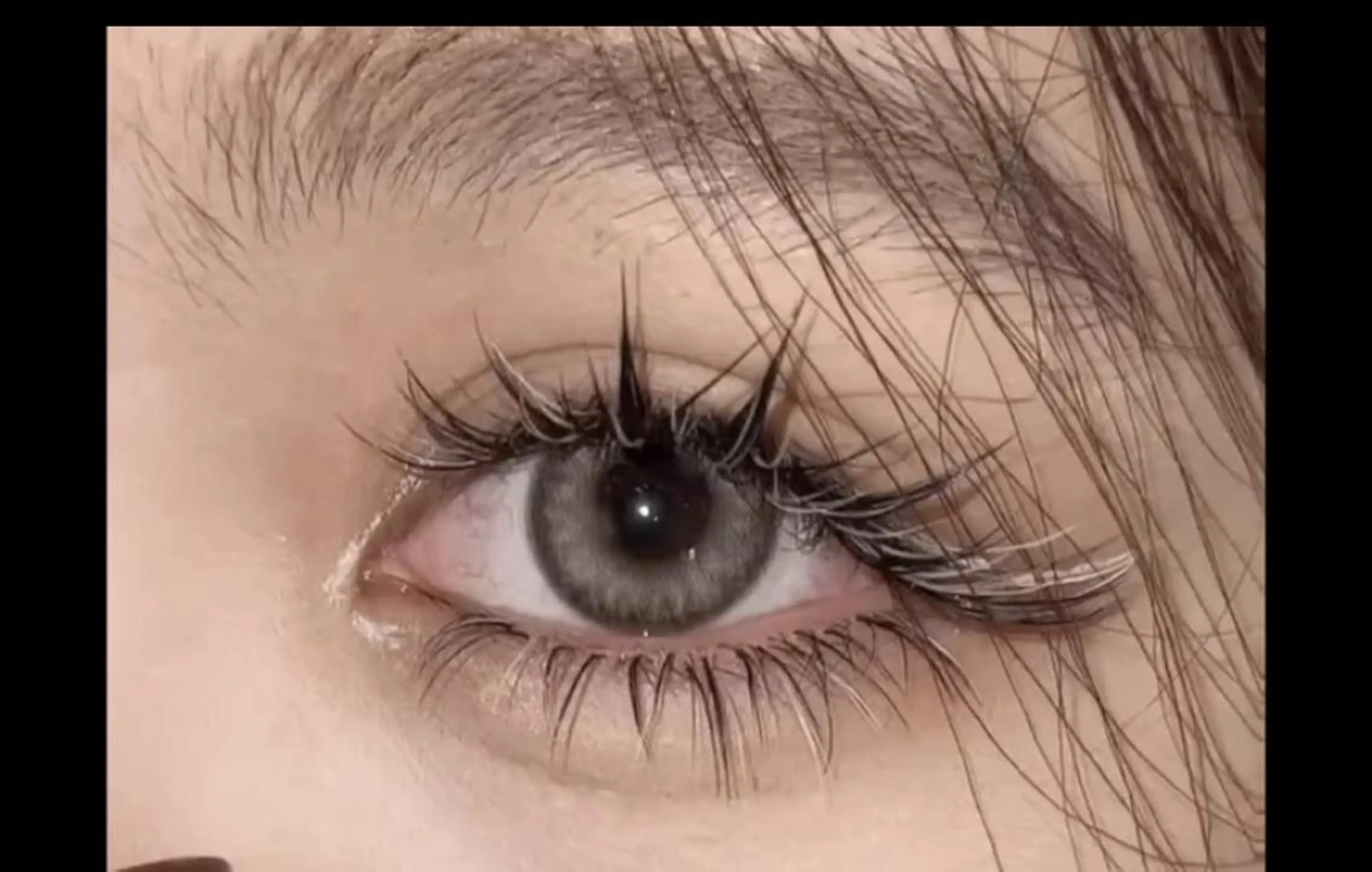 カラー ティア アイラッシュのマツエク・マツパデザイン