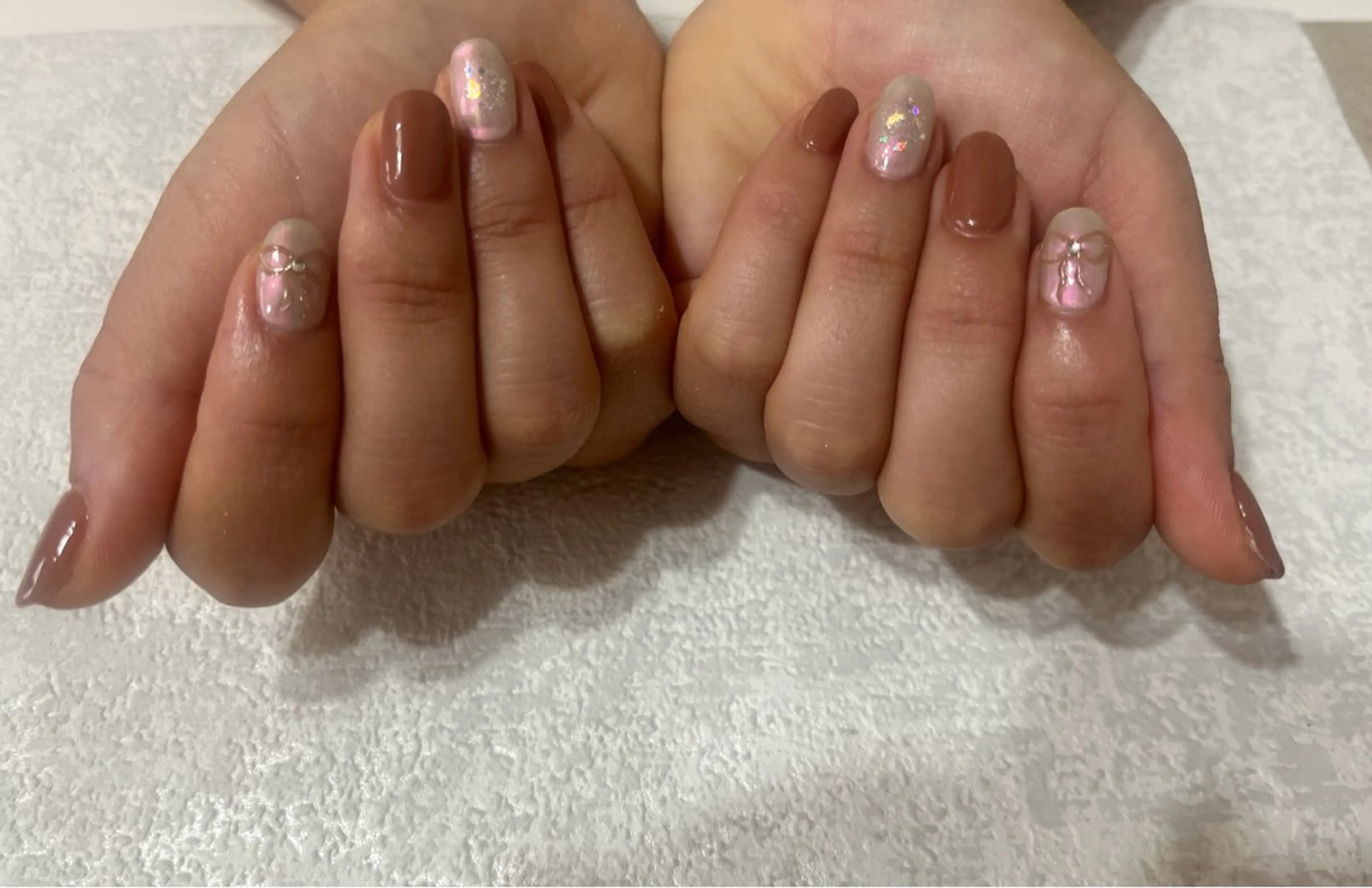 ネイル オーロラネイル フットネイル フレンチネイル ジェルネイル 韓国ネイル ハンドネイル kikinail 溝の口のネイルデザイン