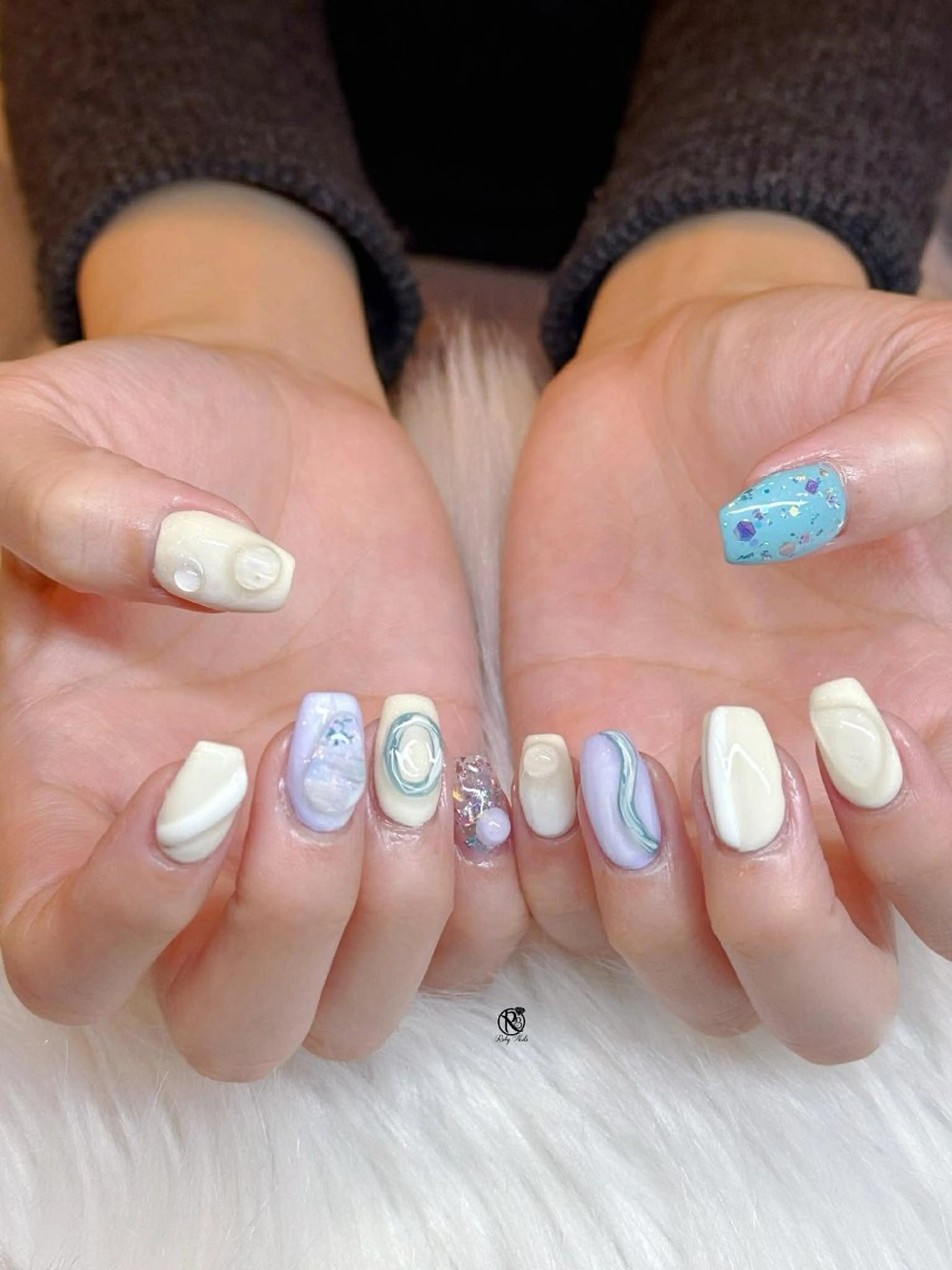 ネイル ボルドー ブラウン チークネイル ドット フットネイル ハンドネイル Ruby Nail 霞ヶ関店のネイルデザイン