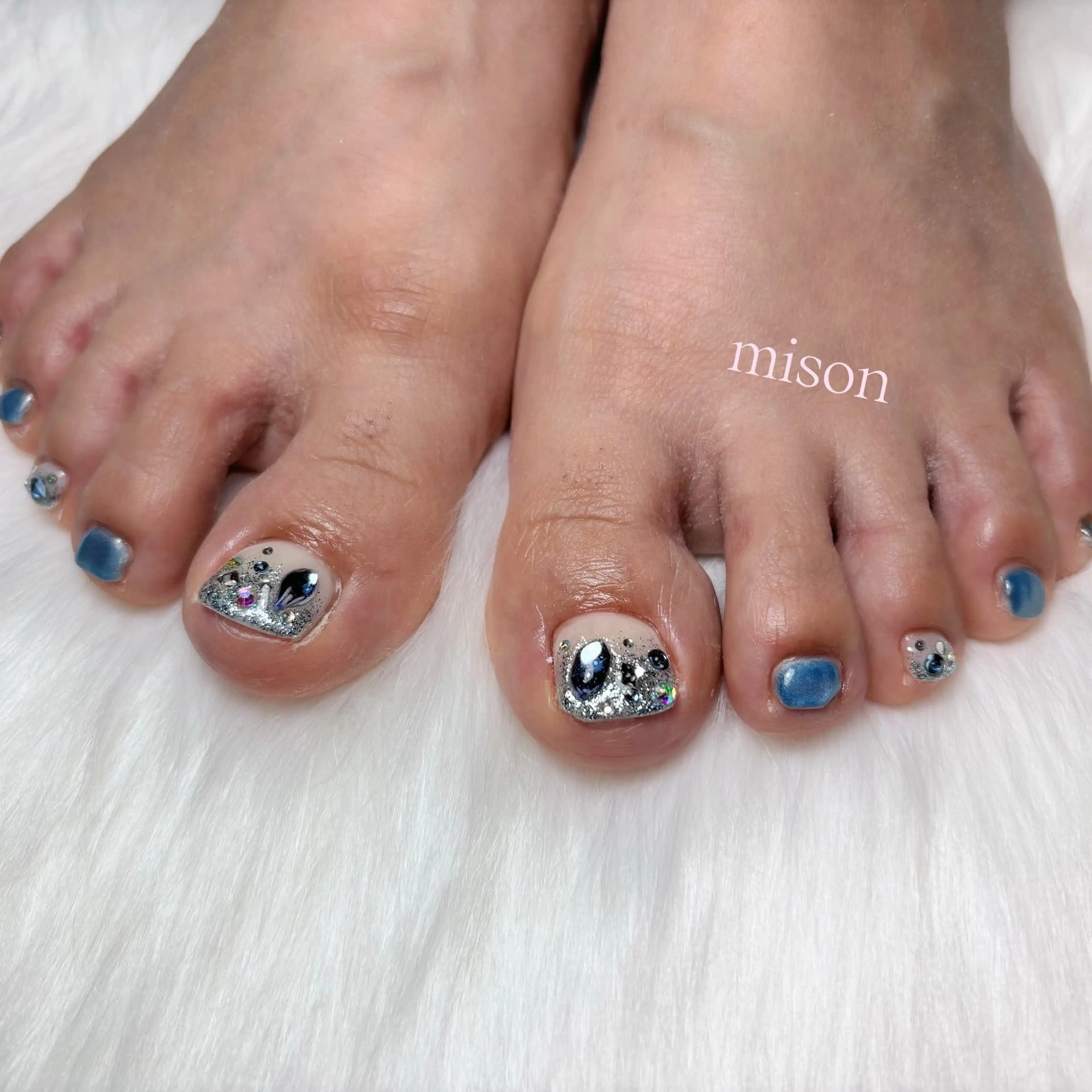 ネイル mison 安形友花のネイルデザイン