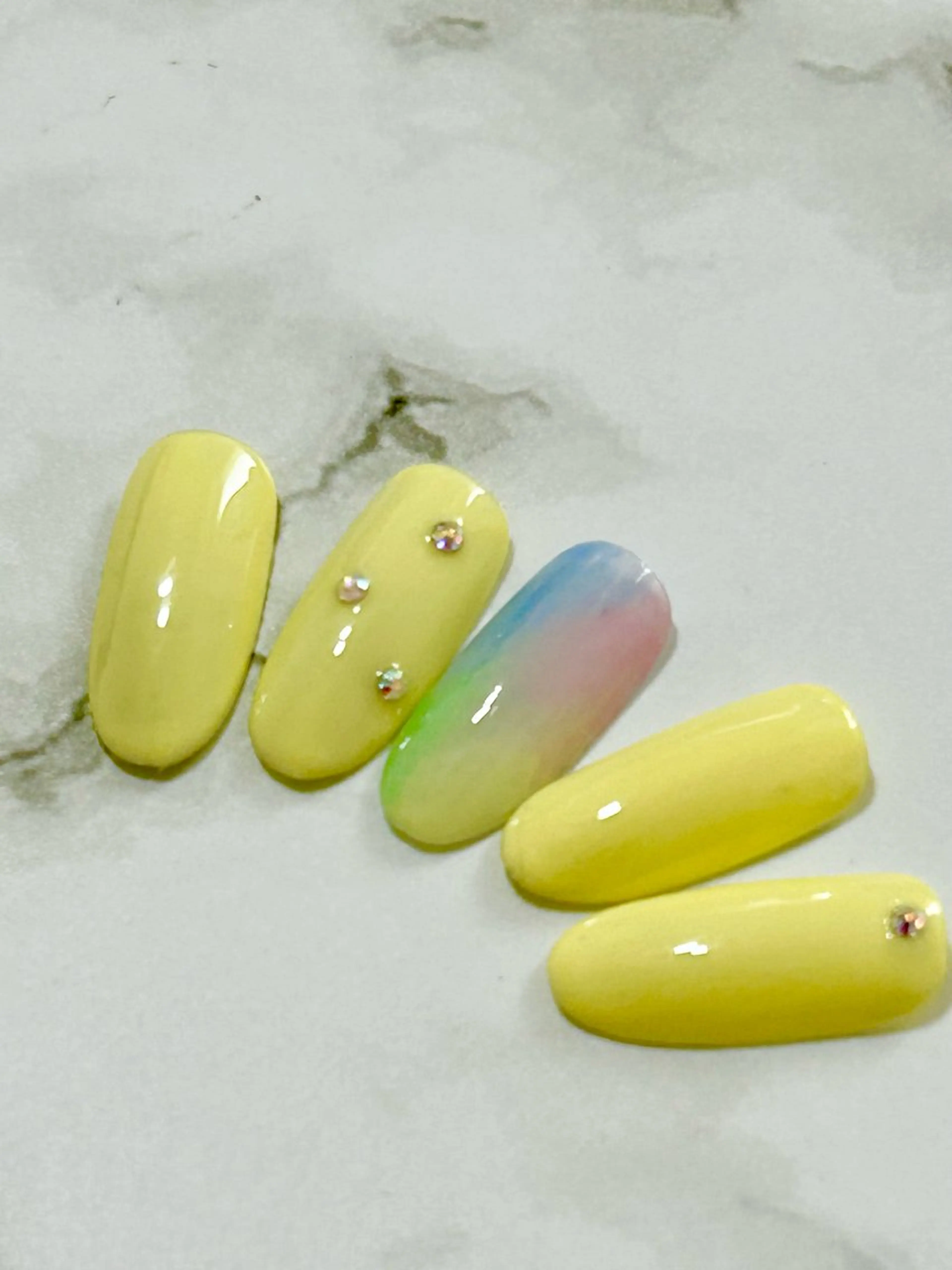 ネイル ハンドネイル ネイルサロン カウニスのネイルデザイン