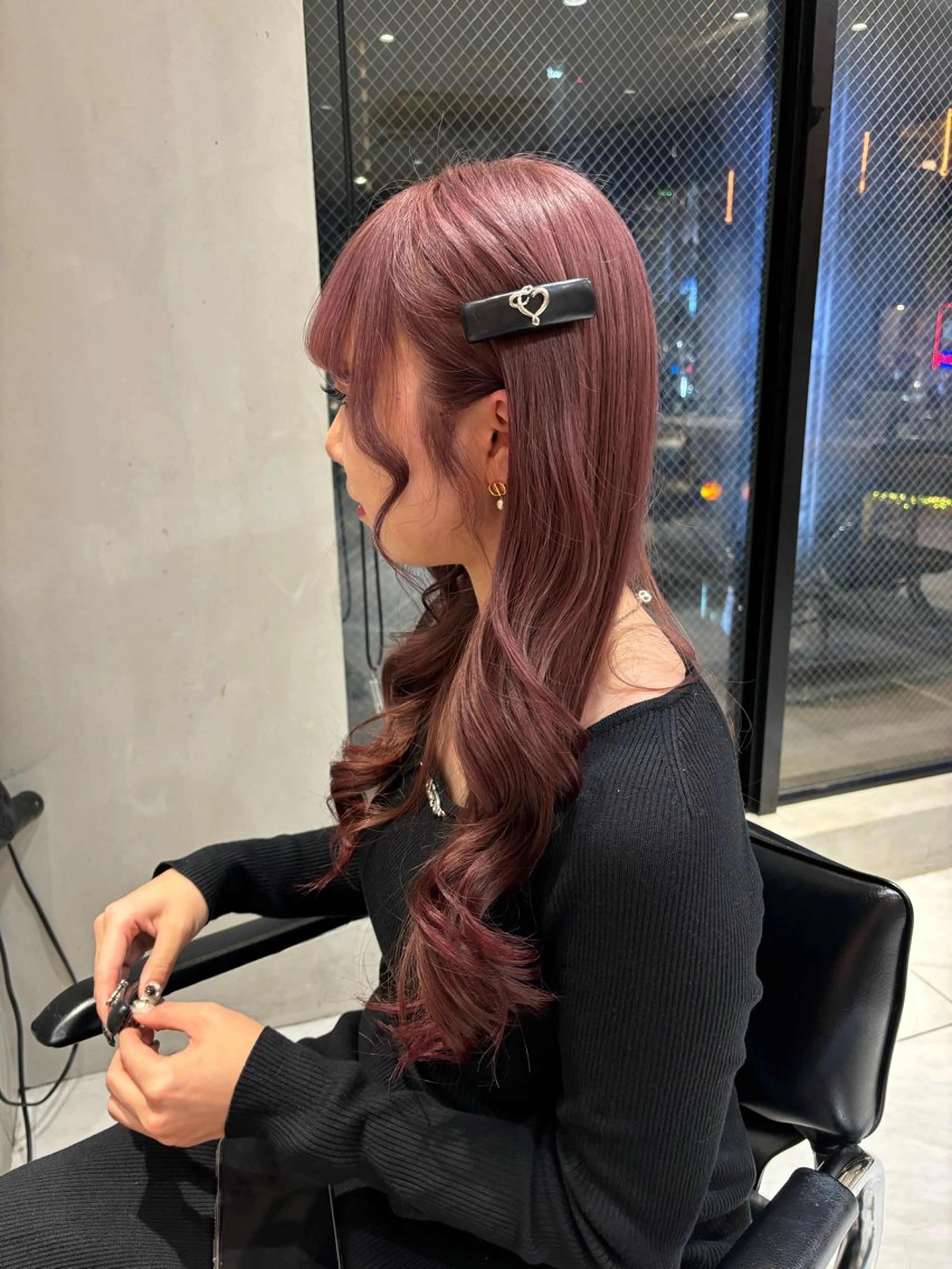 ロング カラー ヘアアレンジ ヘアカラー トリートメント ヘッドスパ ヘアセット 艶髪/レイヤーカット 🐣misakiのヘアスタイル