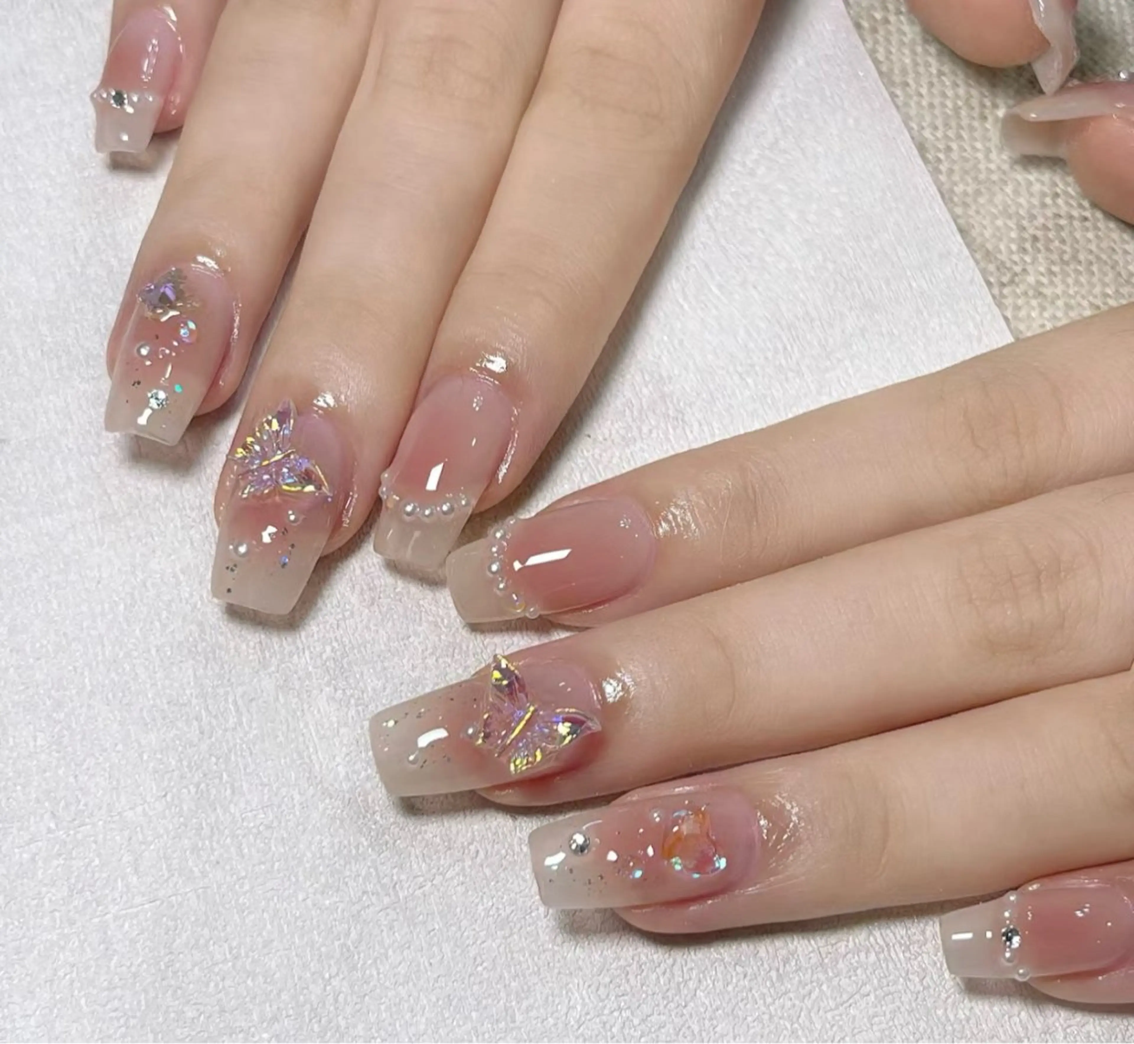ネイル D-BEAUTY Nailsalonのネイルデザイン