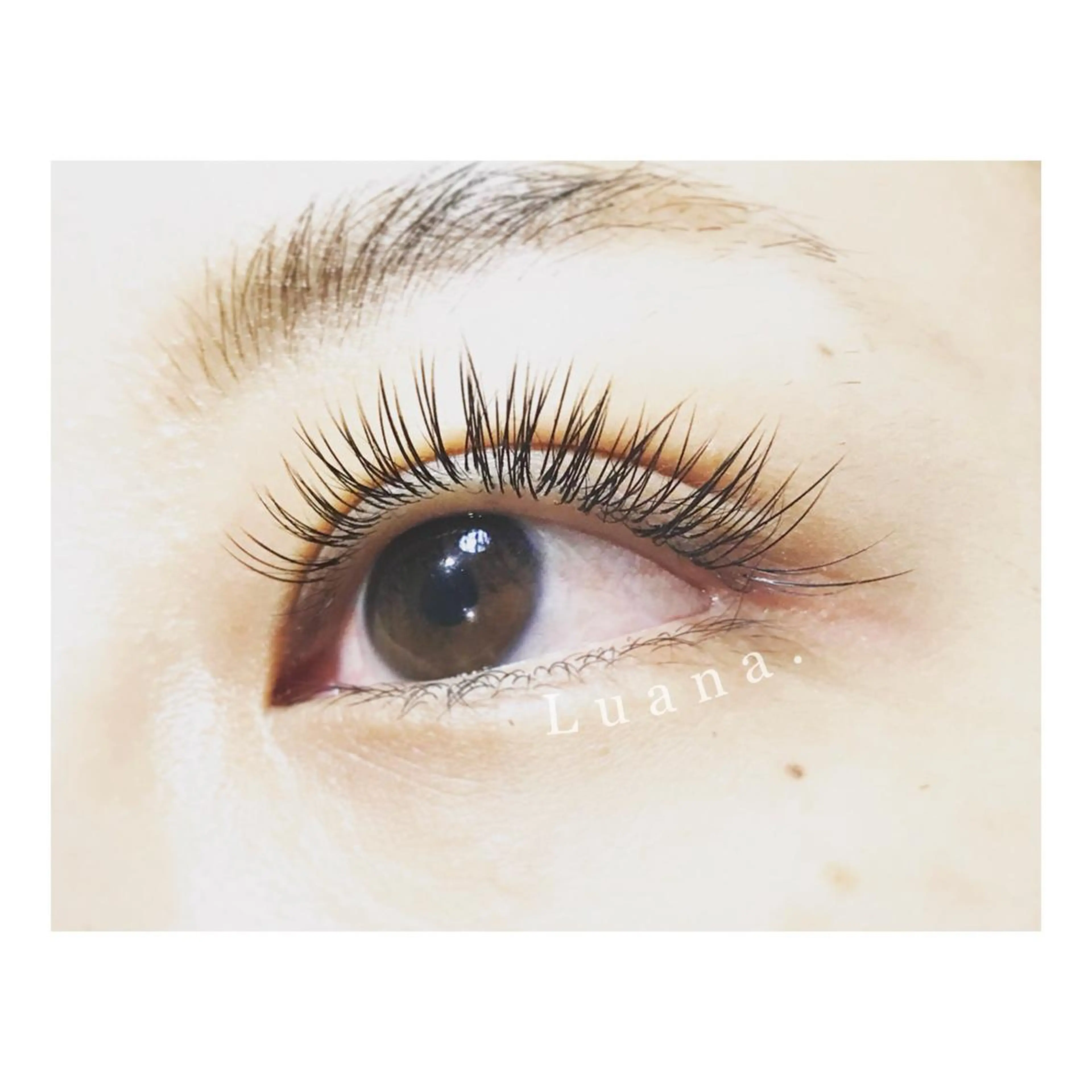 【他店オフ無料】フラットマットラッシュ 付け放題（150本まで）の写真