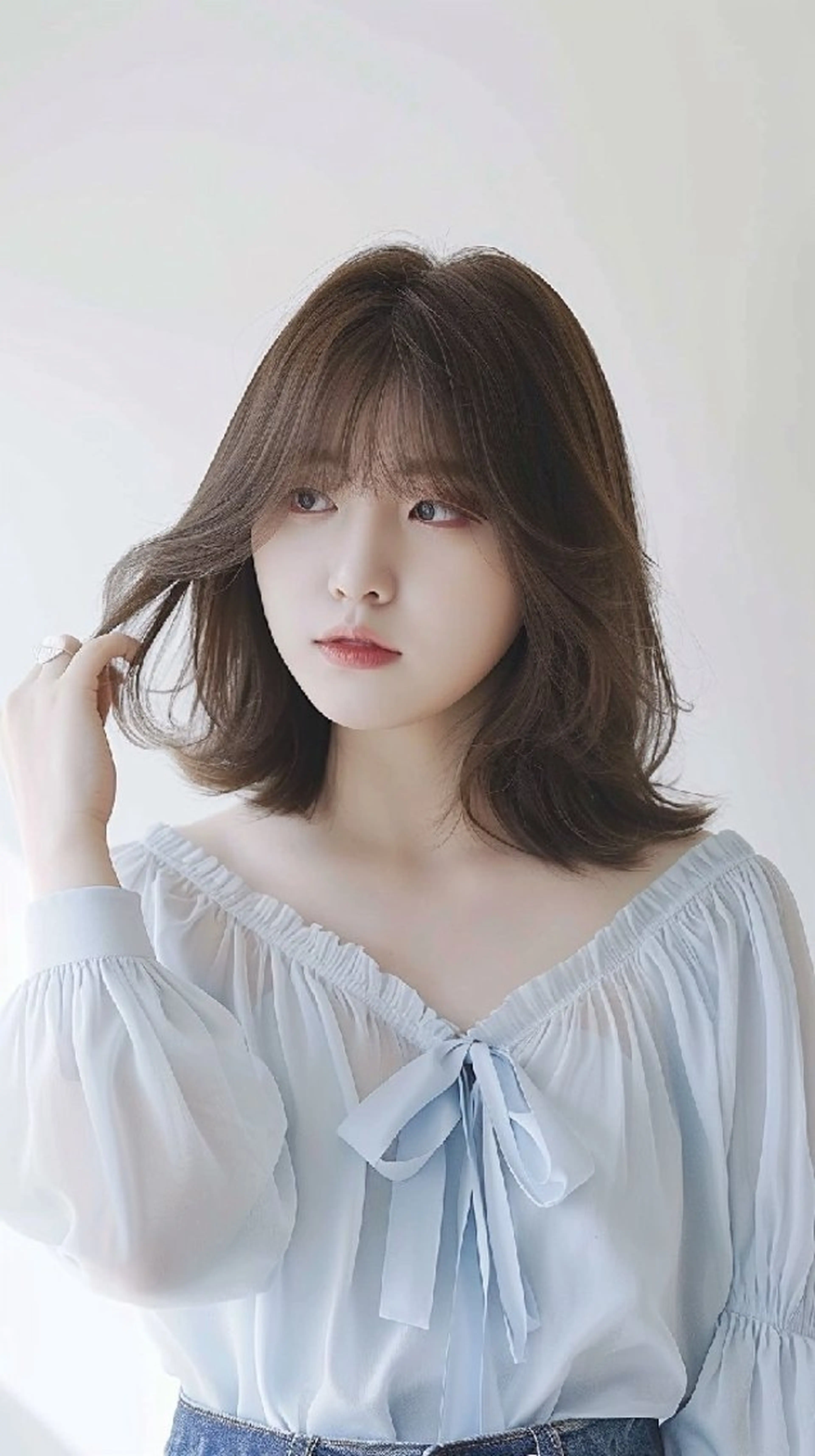 カラー 束感まつぱ🥑🤍 NATUKI🤍のヘアスタイル