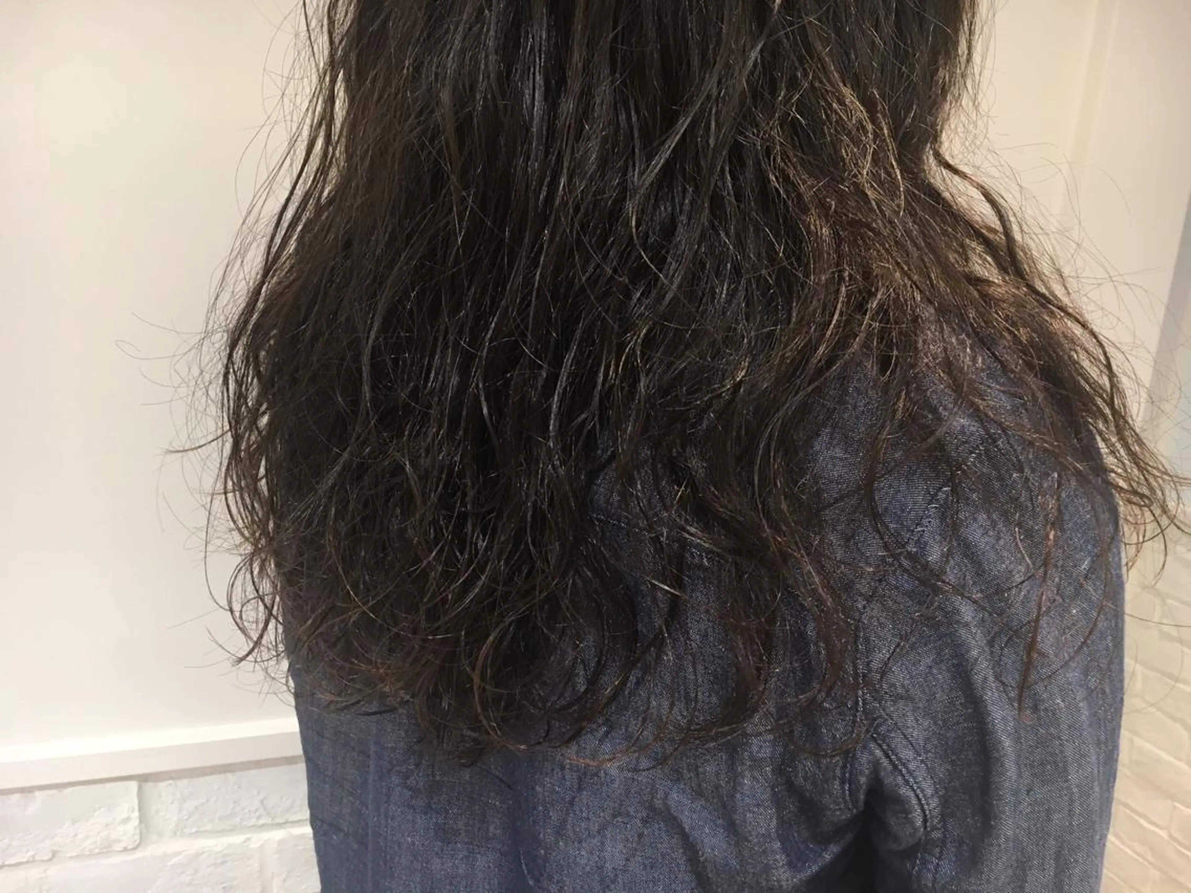 ロング パーマ 江原 彩華のヘアスタイル