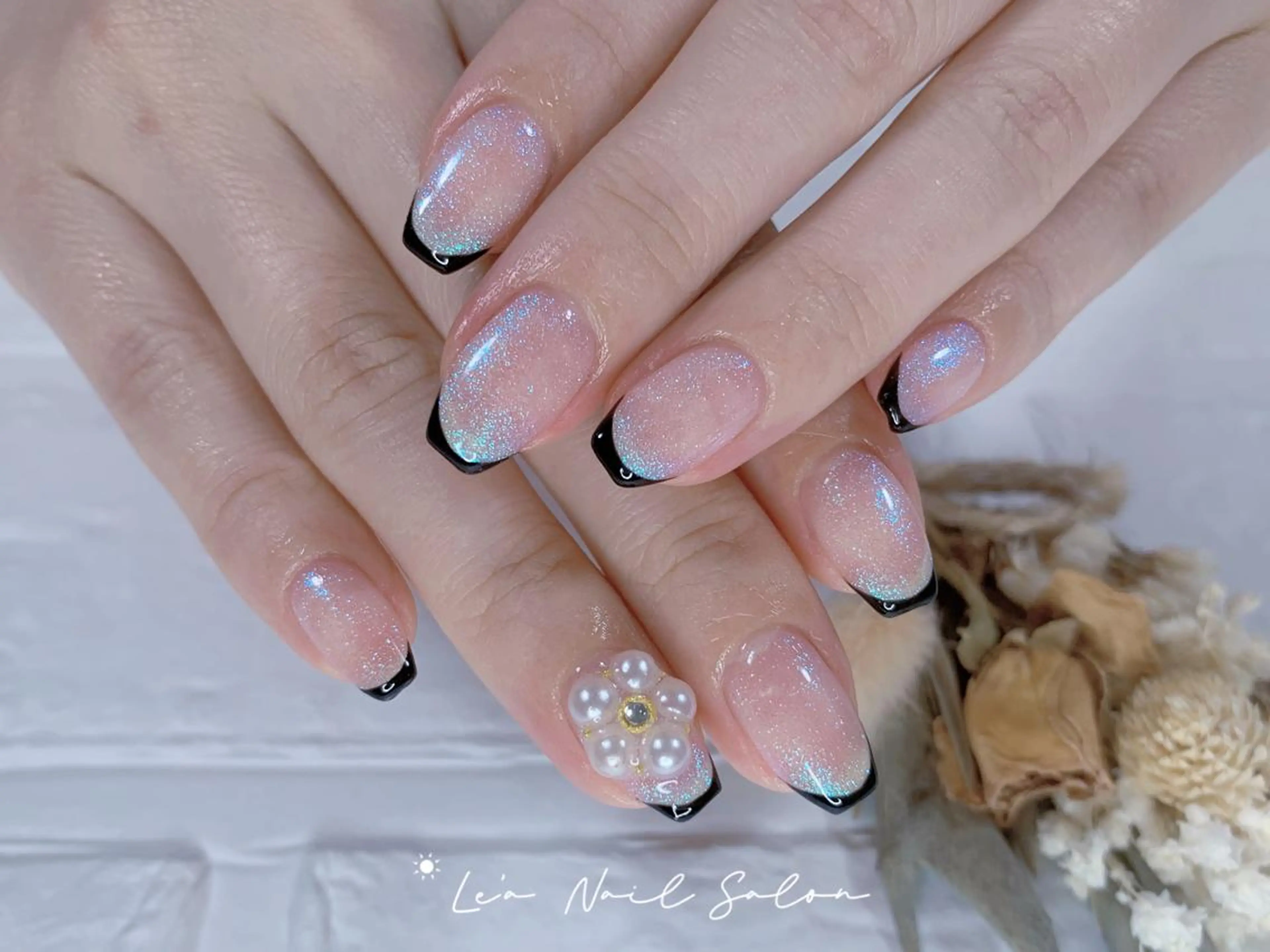 ショート カラー ネイル Le’a NailSalonのネイルデザイン