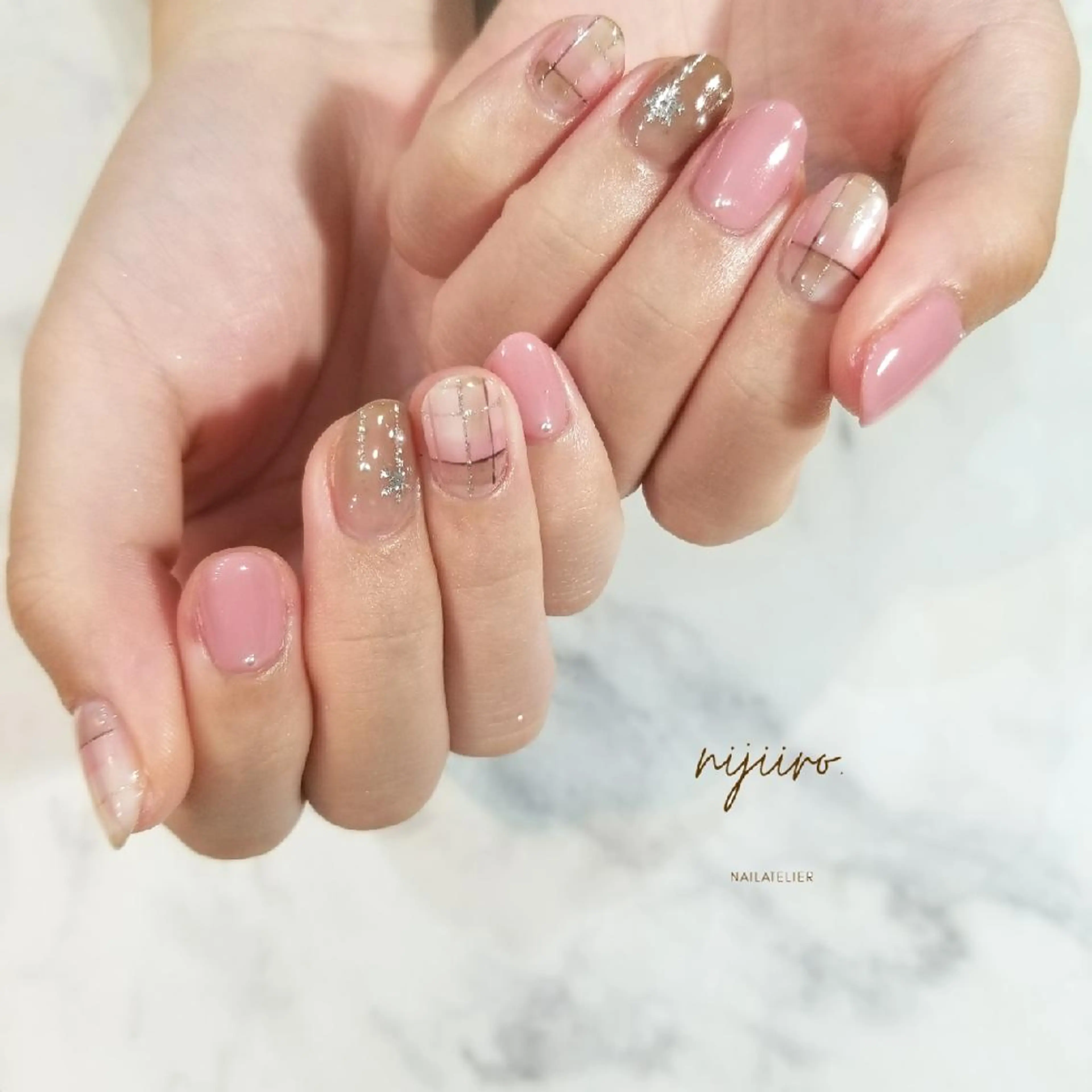 ネイル ハンドネイル nijiiro🌈 サトウのネイルデザイン