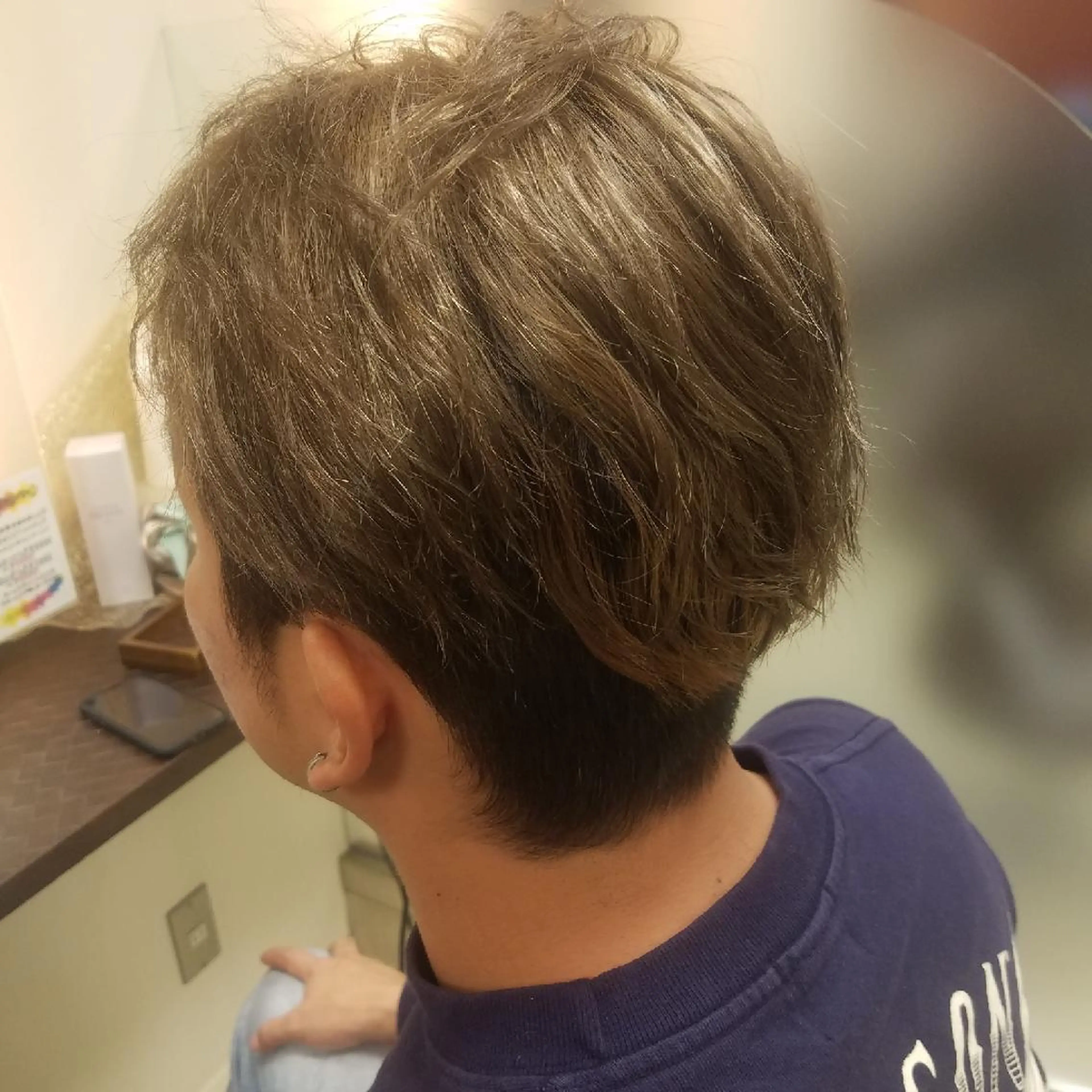 メンズ カラー 麻里 杏彩のヘアスタイル