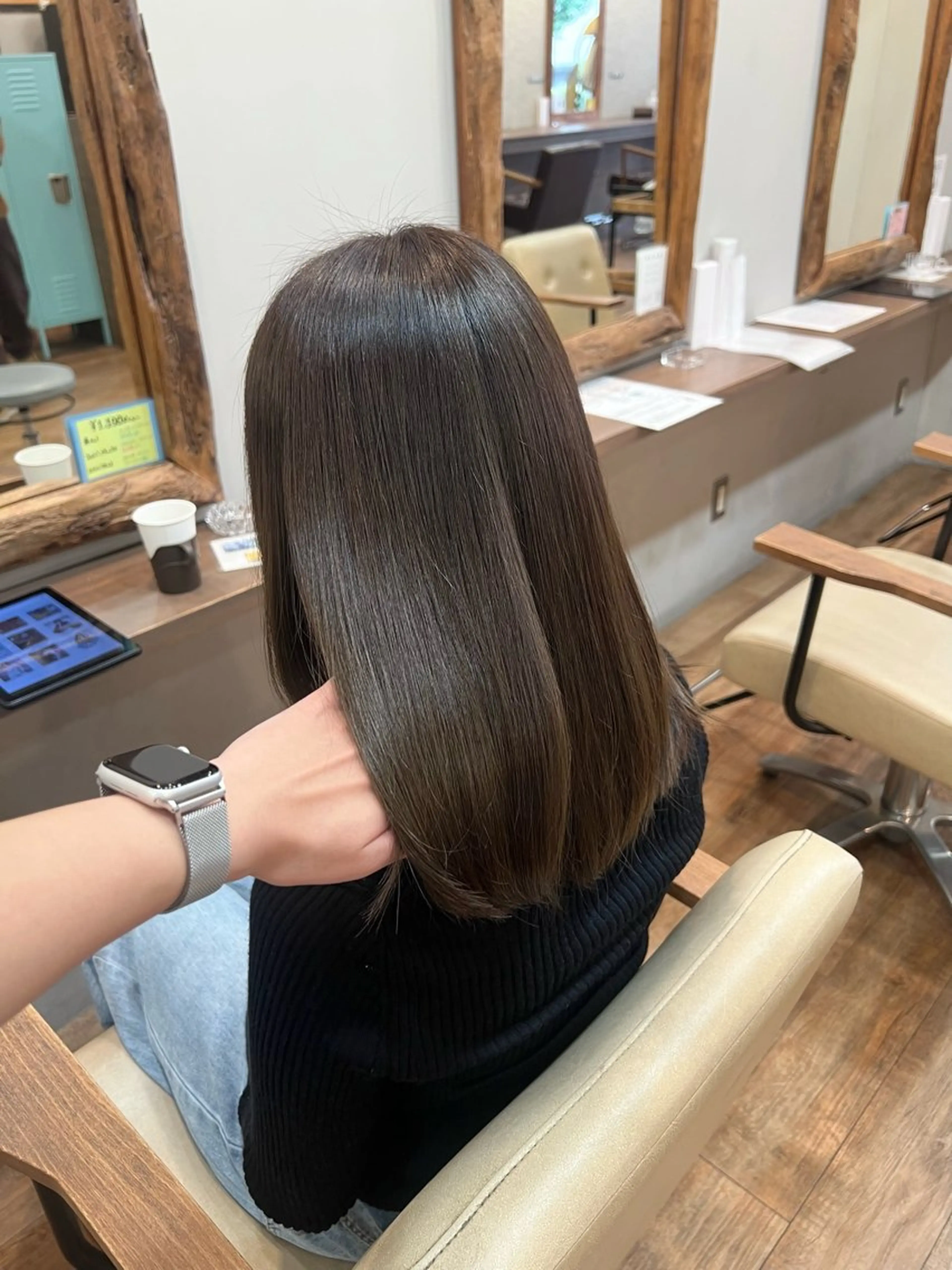 カラー ブラウンカラー オリーブブラウン ヘアカラー きむら なみか🪐のヘアスタイル