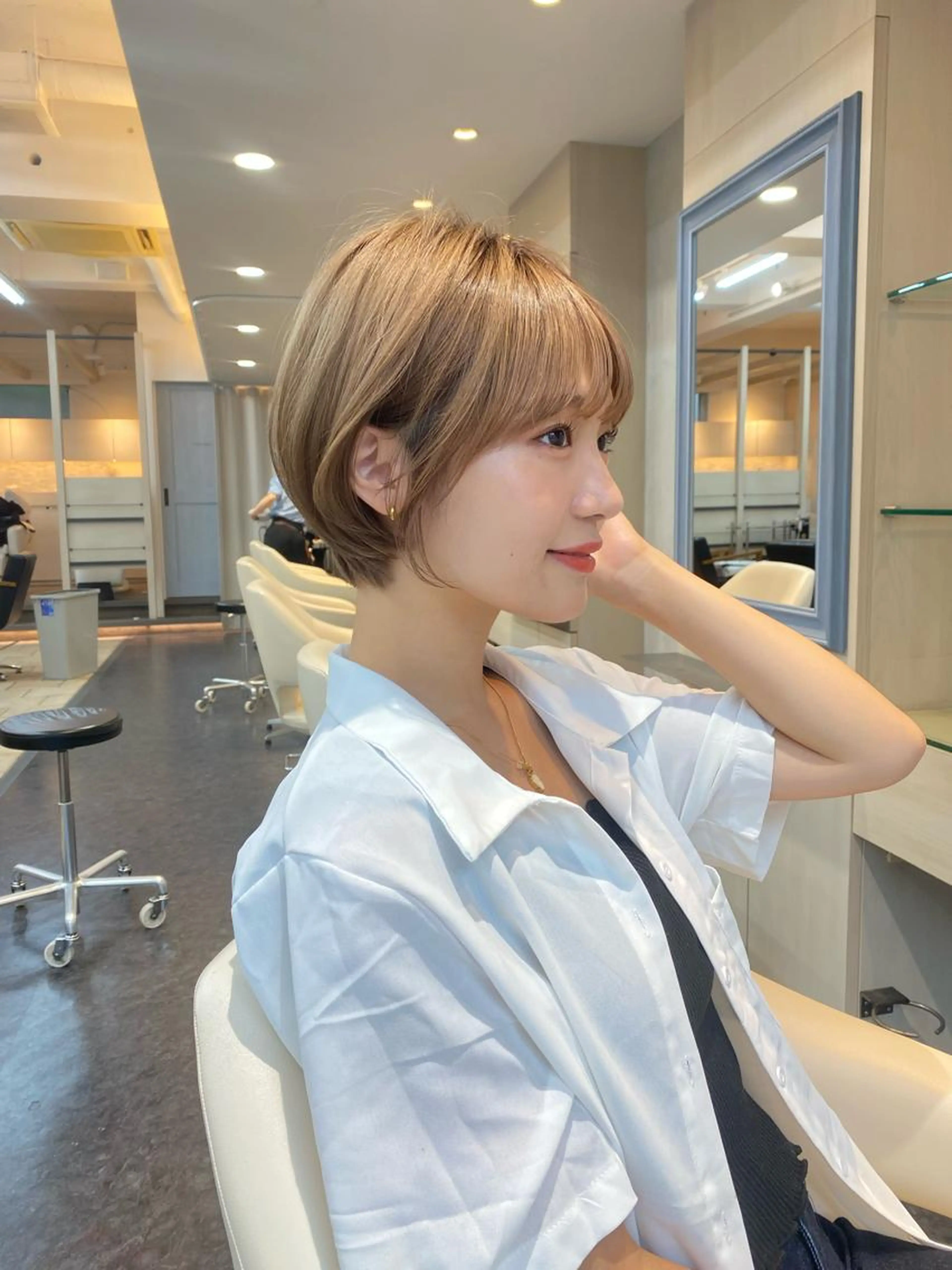 似合わせカット+ケアブリーチカラー+3stepトリートメント✨の写真