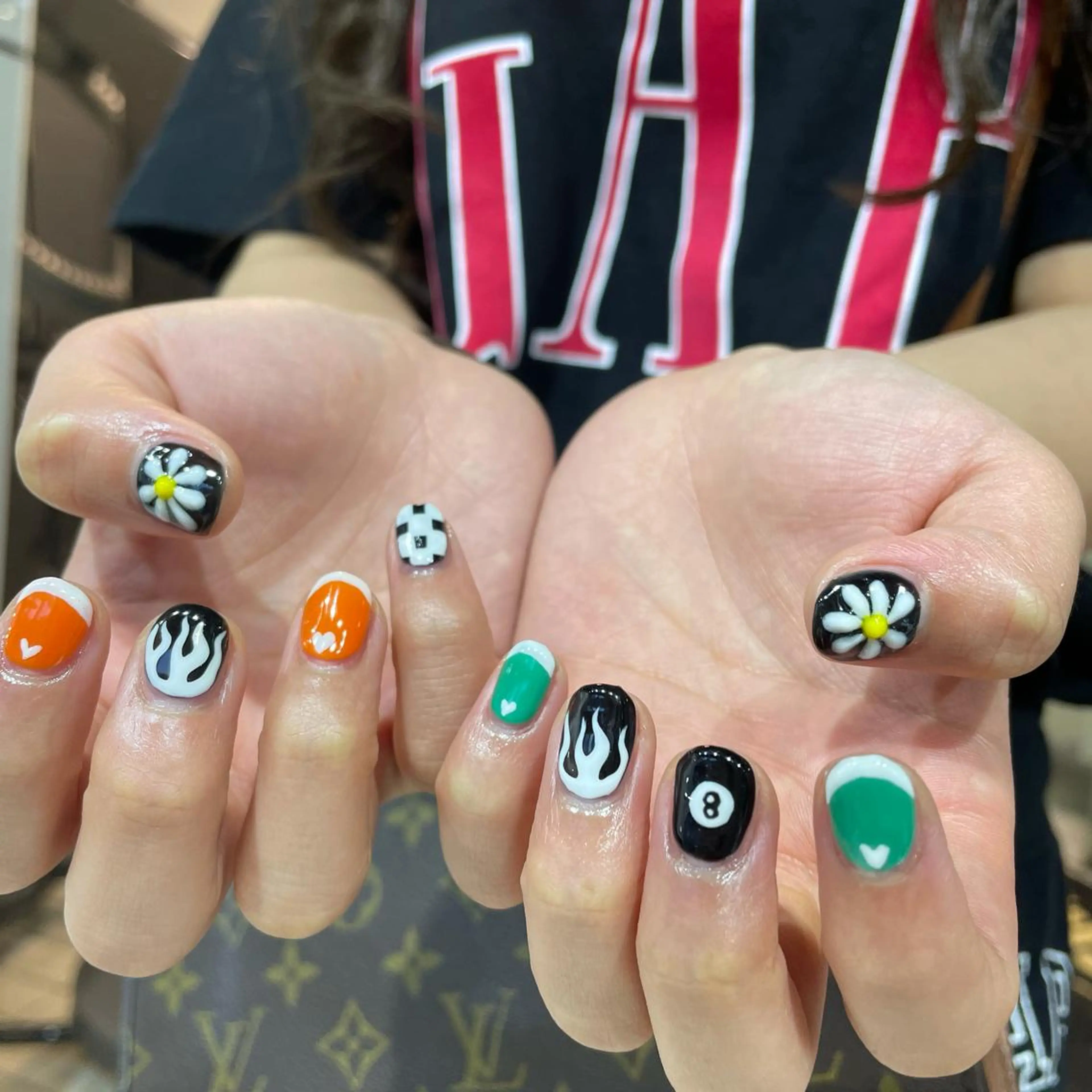 ネイル ハンドネイル 韓国ヘア🦋 MIYUのヘアスタイル