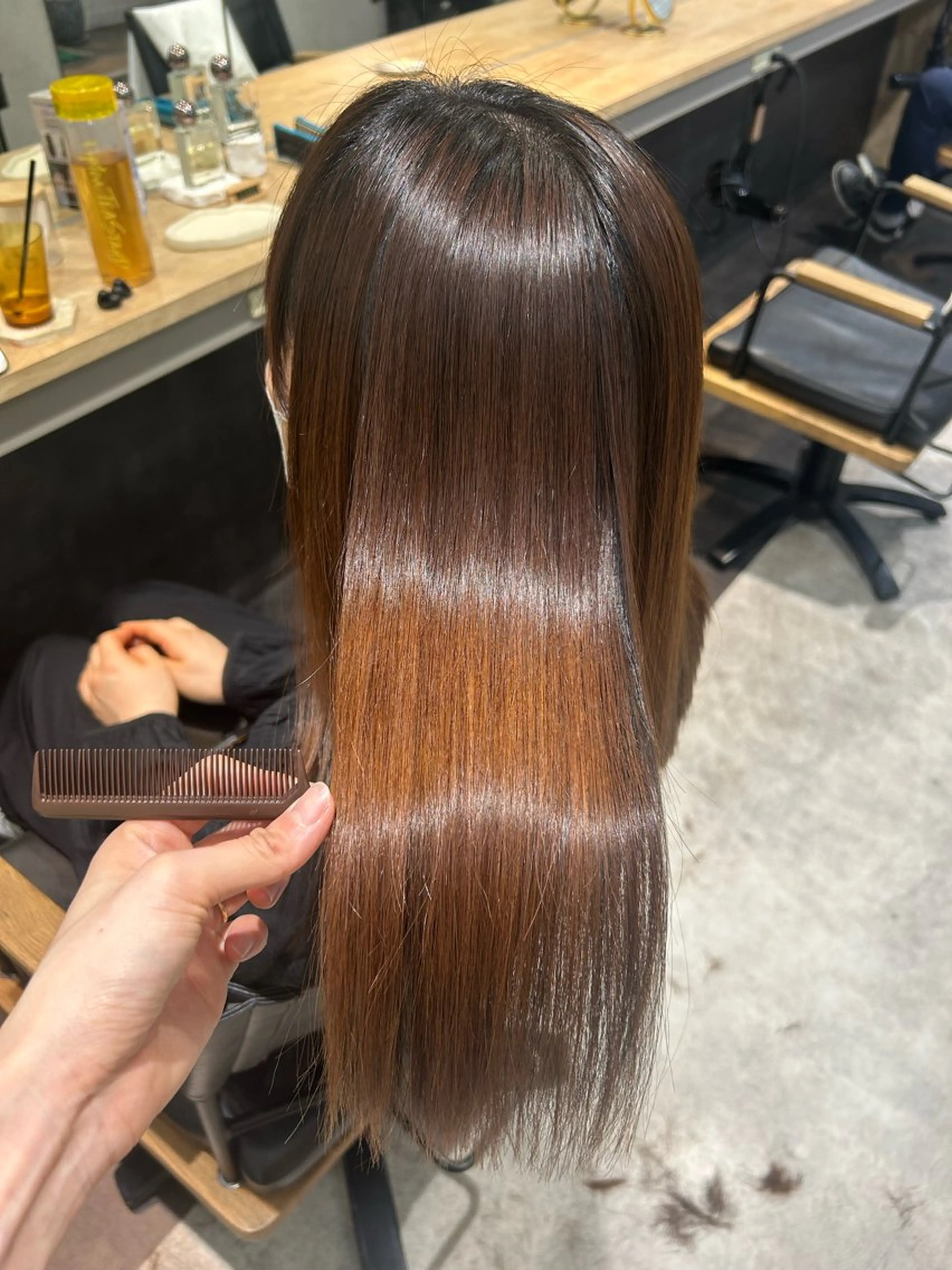 ロング パーマ 髪質改善 ストレートパーマ カット 縮毛矯正 トリートメント hub hair レイヤー/透明感のヘアスタイル
