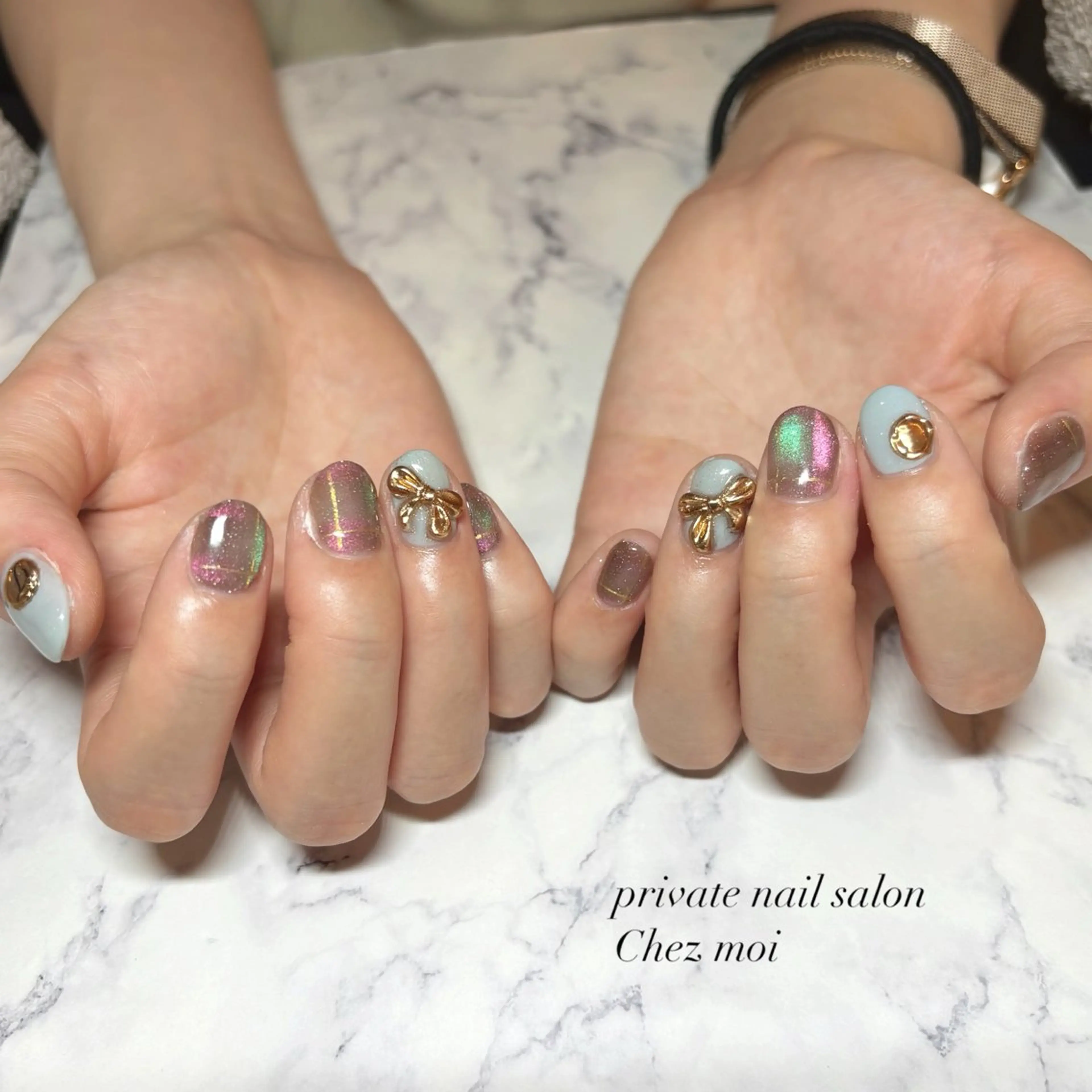 ネイル リボン KOMINE TOMOKOのネイルデザイン