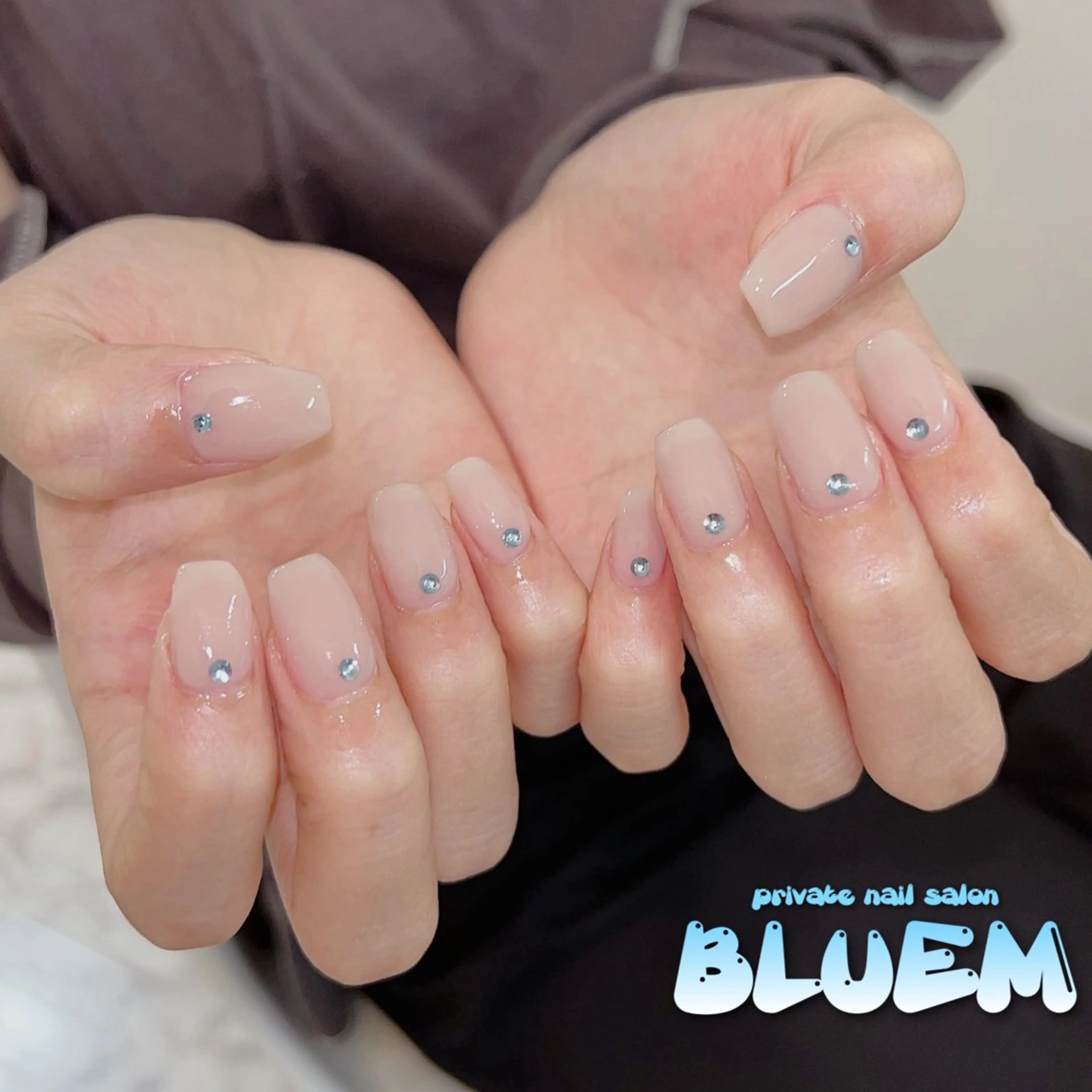 ネイル ハンドネイル BLUEM なな🐶のネイルデザイン