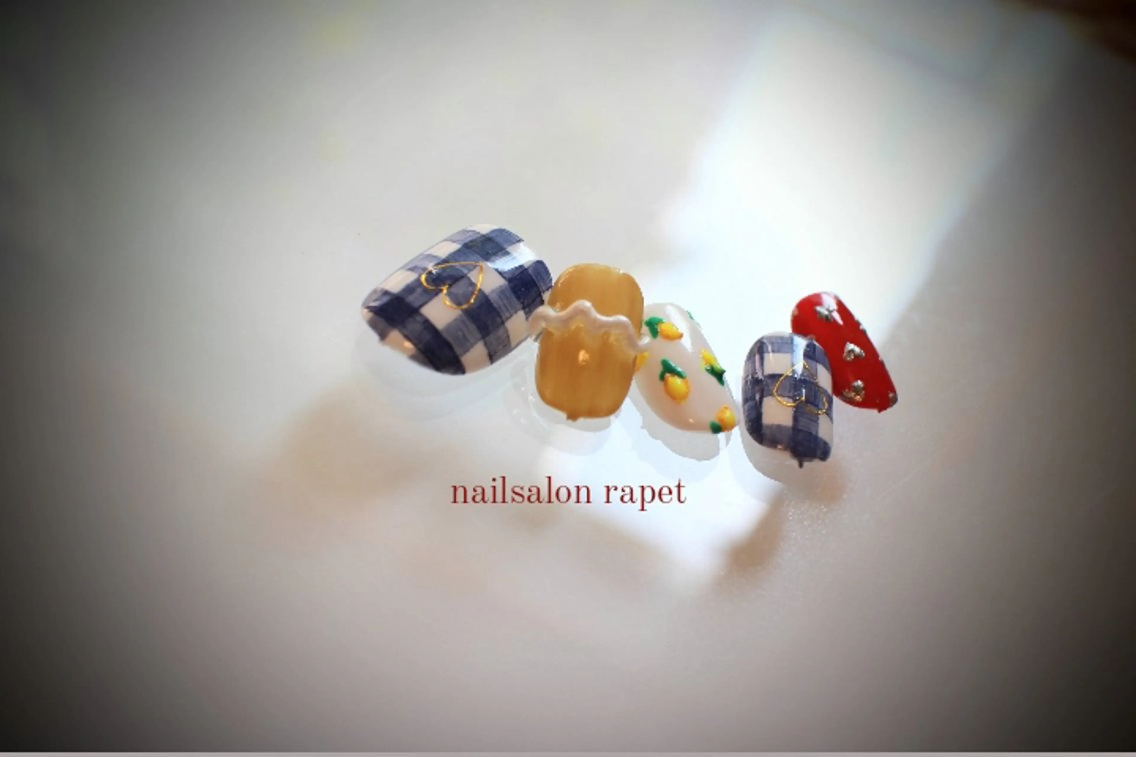 ネイル ハンドネイル nailsalon  rapetのネイルデザイン