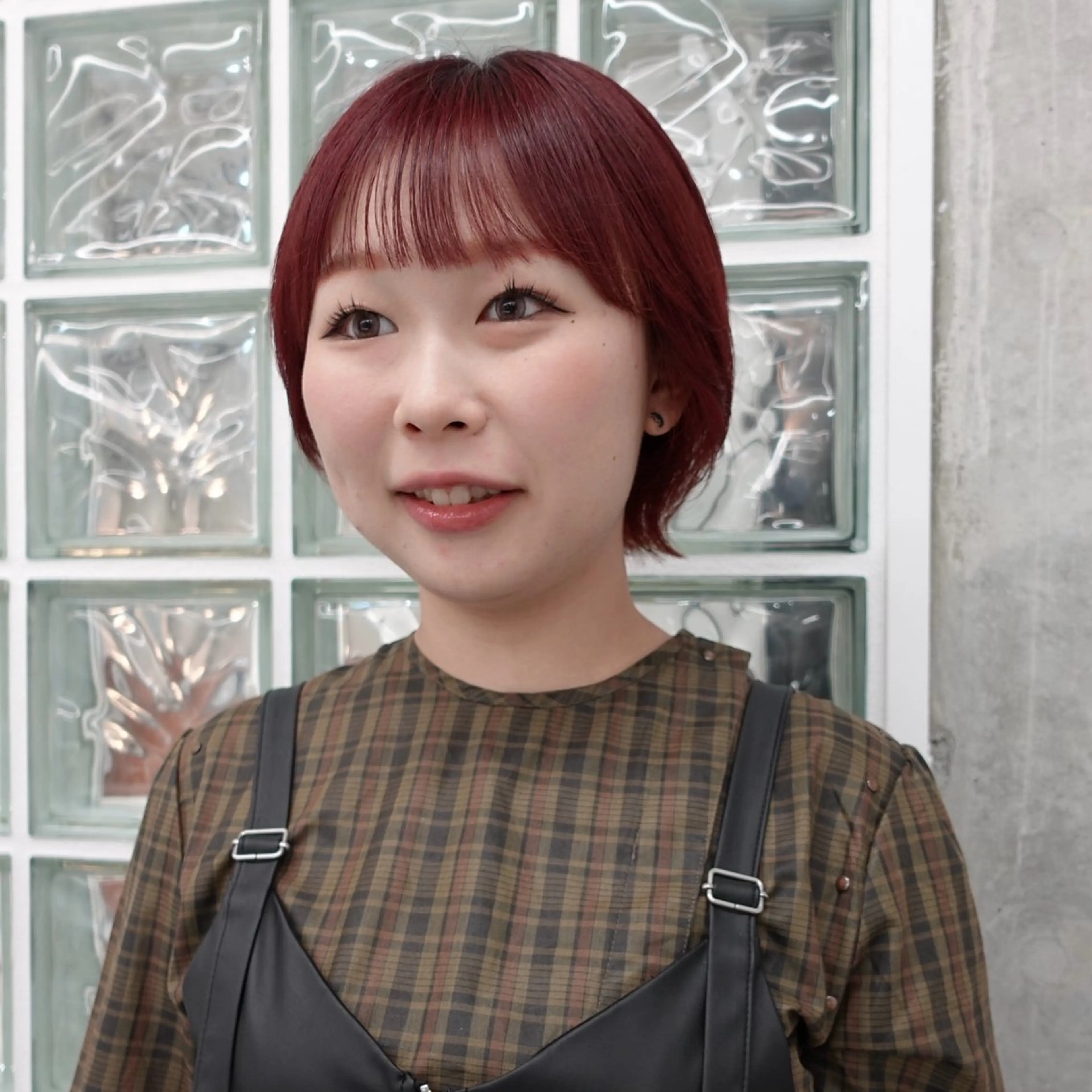 ショート カラー ヘアアレンジ カシス カット ヘアカラー 🌐サトウ リョウ🌐のヘアスタイル