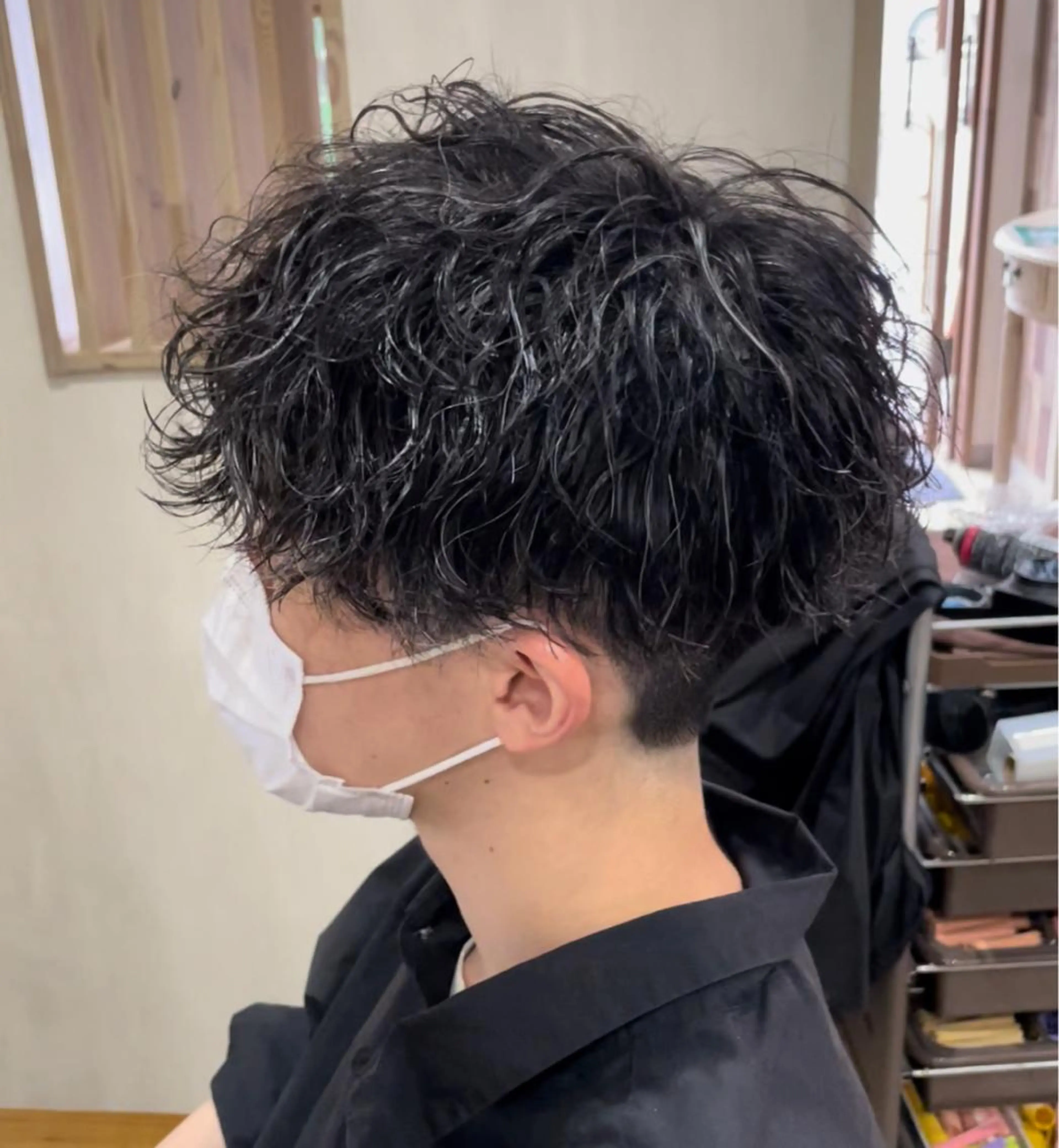 ショート カラー パーマ メンズ カット ヘアカラー パーマ 🔥メンズ🔥かっこ いいが正義！代表柿崎のヘアスタイル