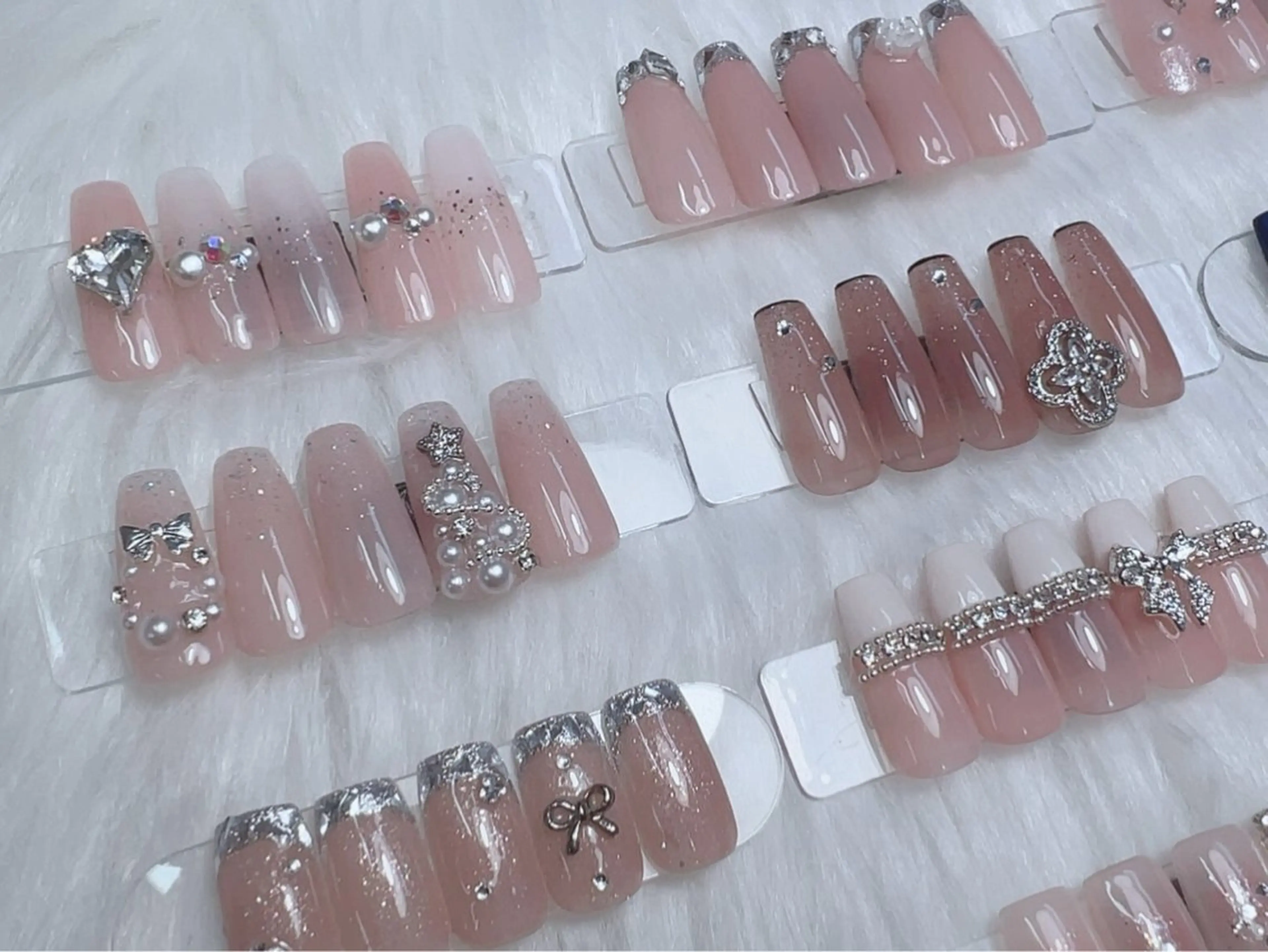 ネイル ハンドネイル Lino+ ネイル&よもぎ蒸しのネイルデザイン