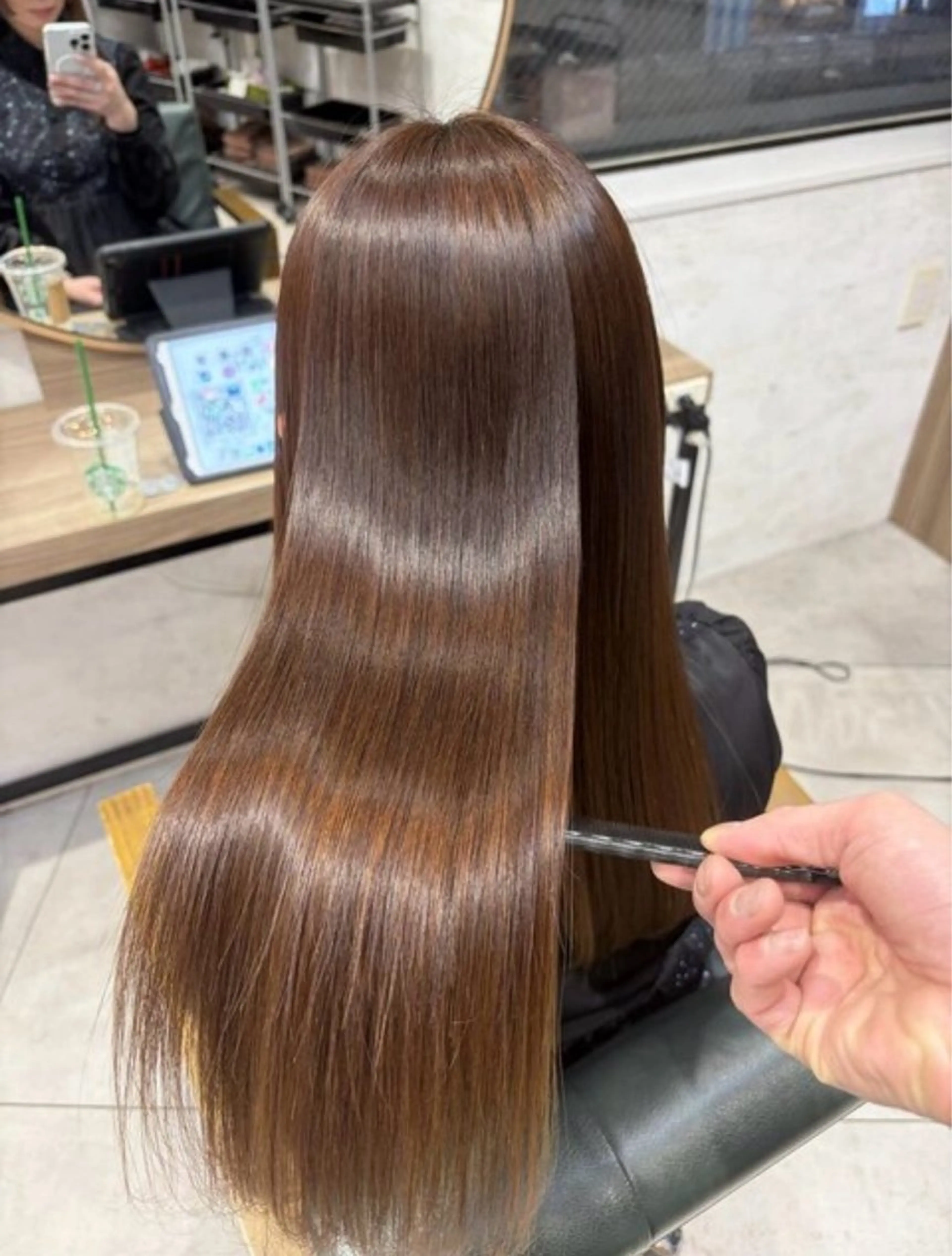 カラー 海外風レイヤー♡ 艶カラーNanakoのヘアスタイル