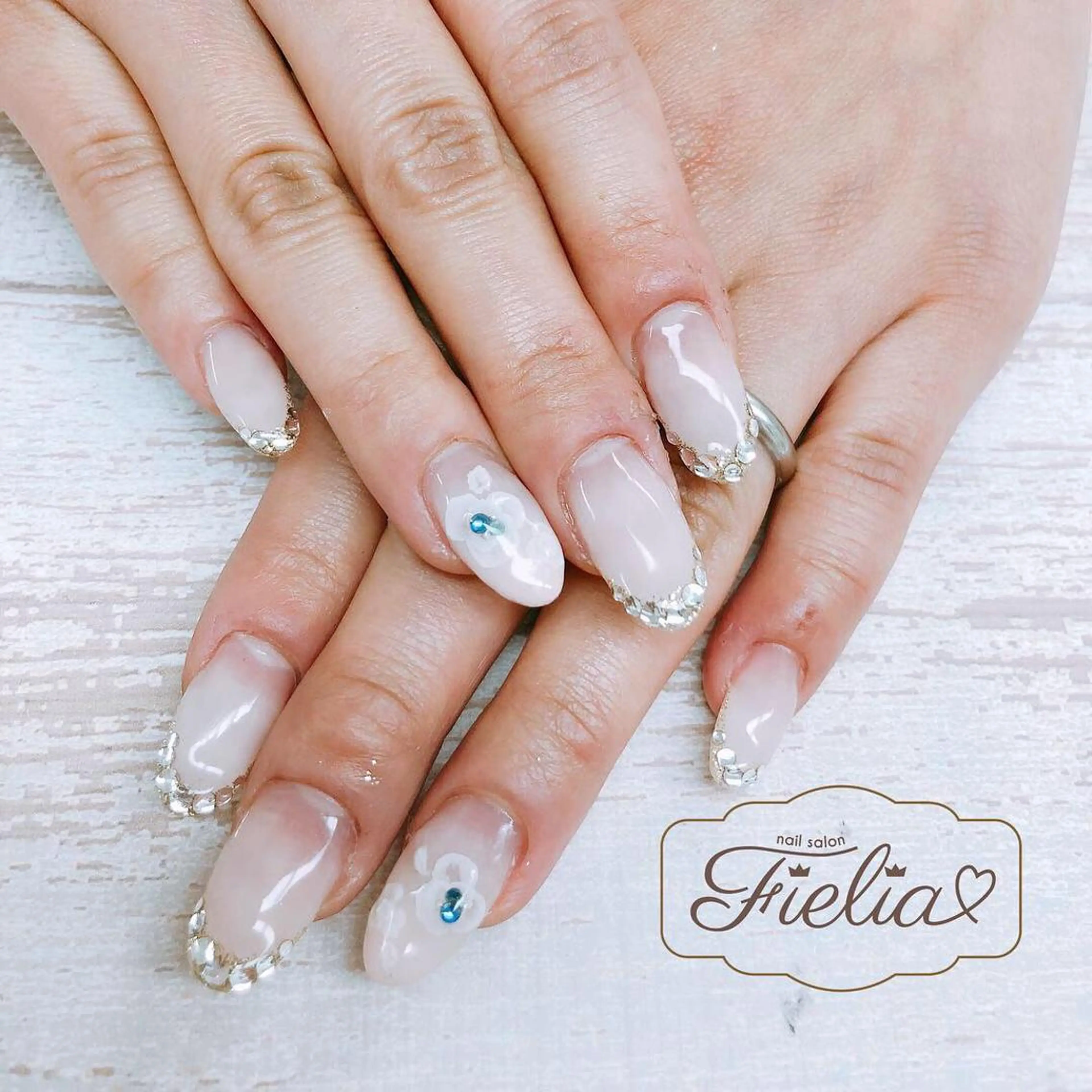 ネイル ハンドネイル Fielia momoのネイルデザイン