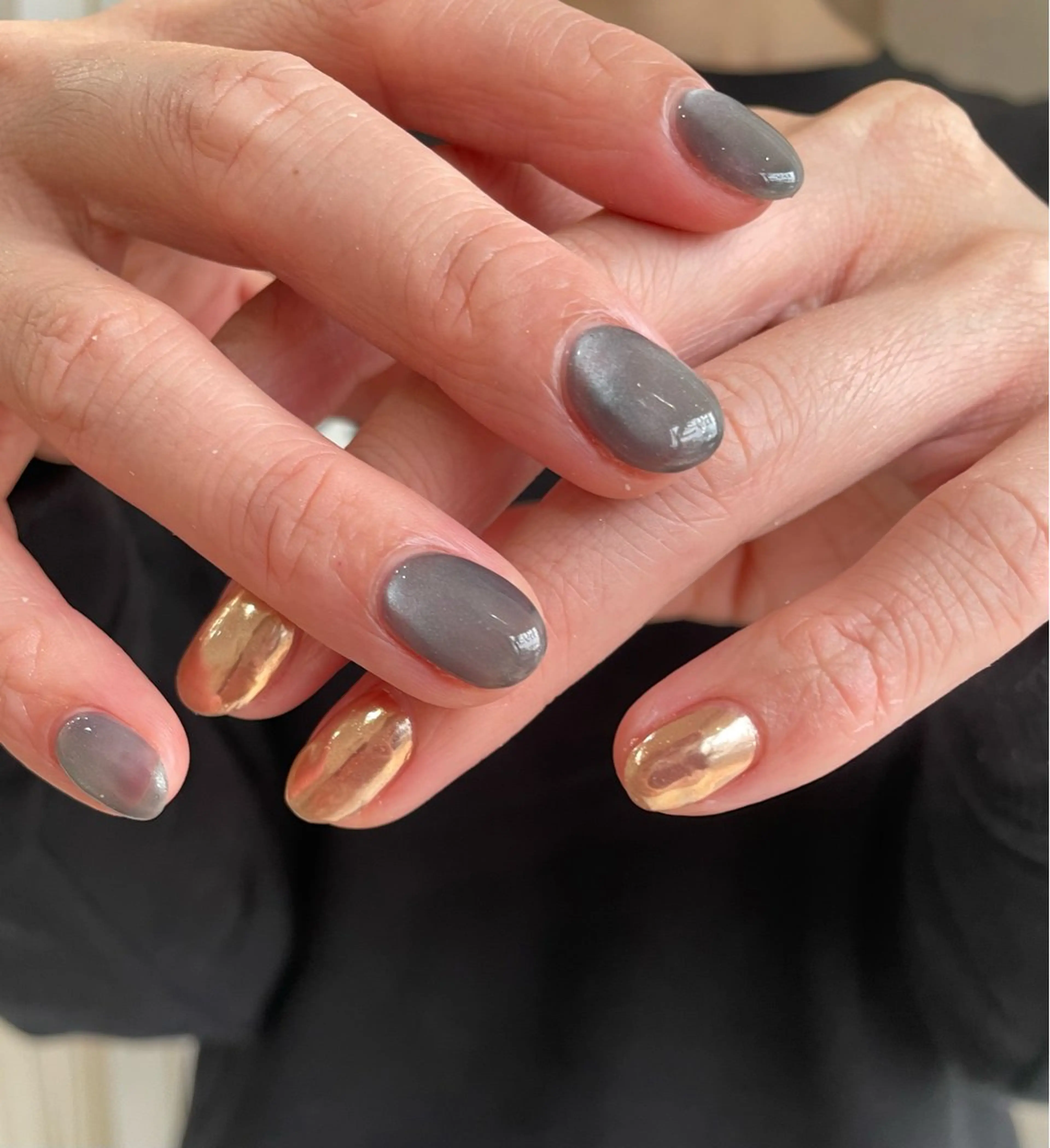 ネイル マグネットネイル ミラーネイル ハンドネイル 【 Lea's 】 kaedeのネイルデザイン