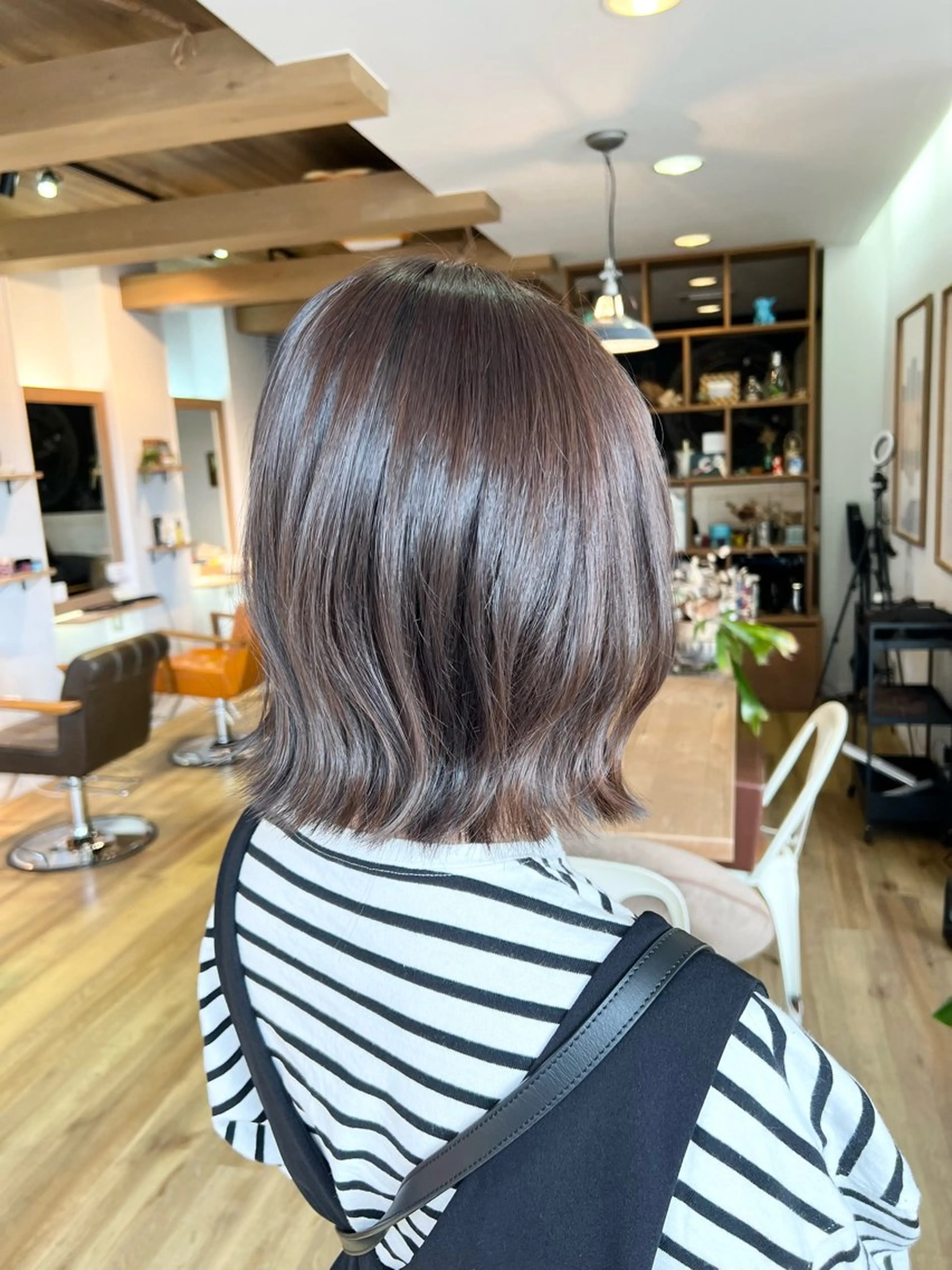 カラー グレージュ ヘアカラー トリートメント 堀 望美のヘアスタイル