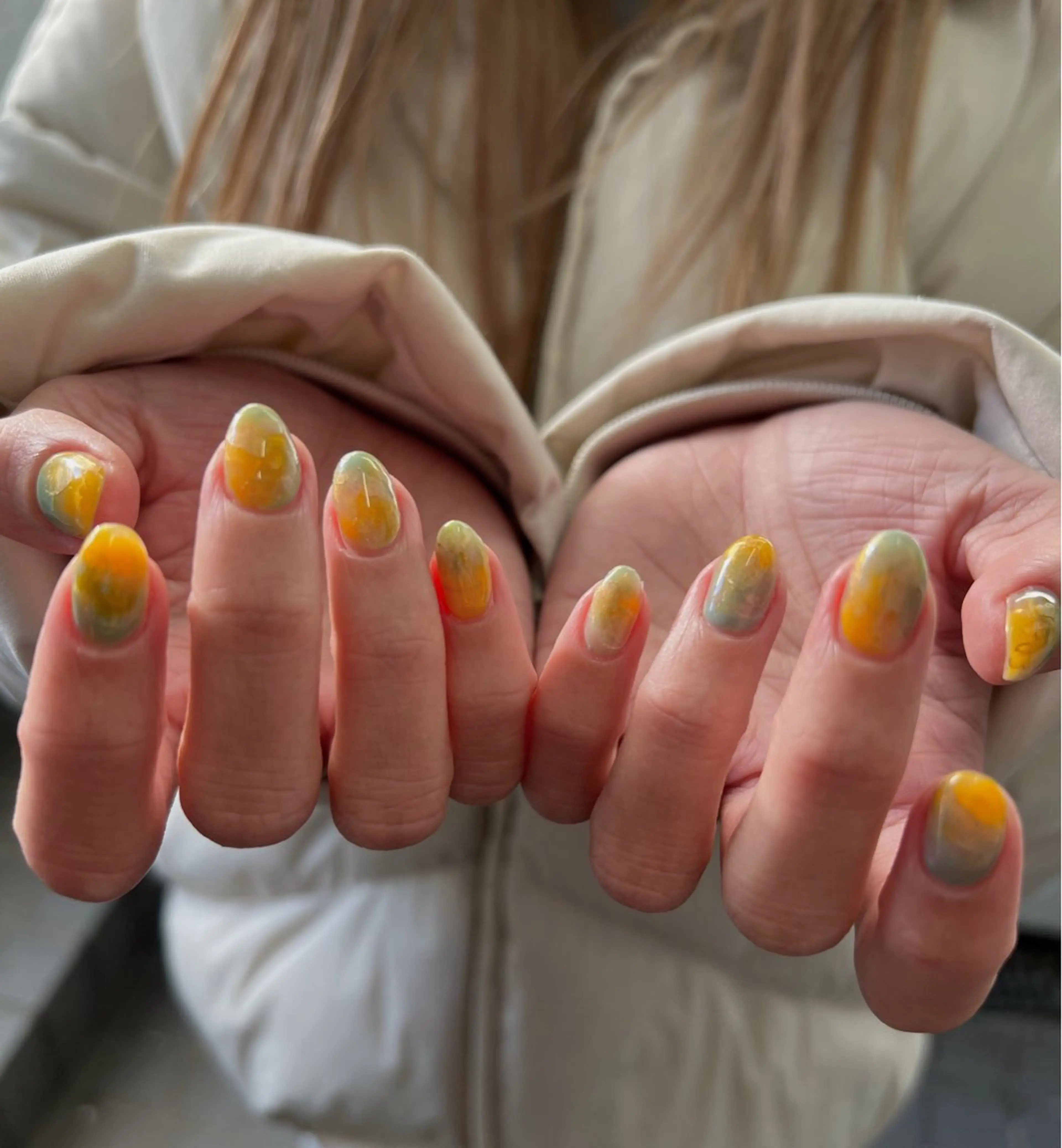 ネイル ニュアンスネイル ハンドネイル ヘアメイクネイリスト 💄💅hidemiのヘアスタイル